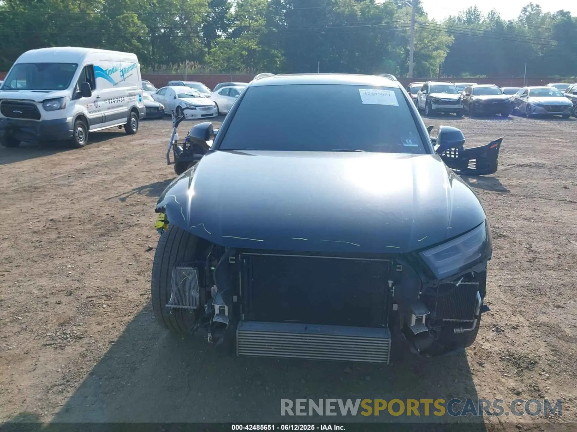 13 Photograph of a damaged car WA1B4BFY8K2055447 AUDI SQ5 2019