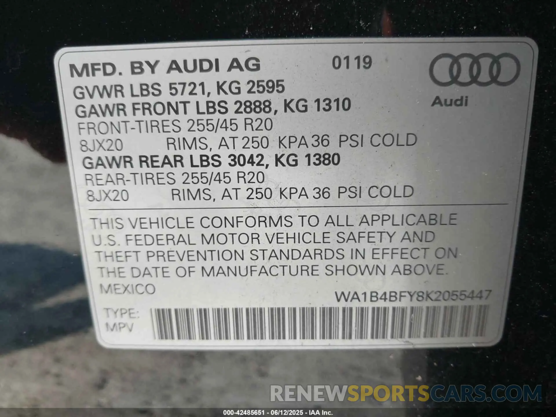 9 Photograph of a damaged car WA1B4BFY8K2055447 AUDI SQ5 2019