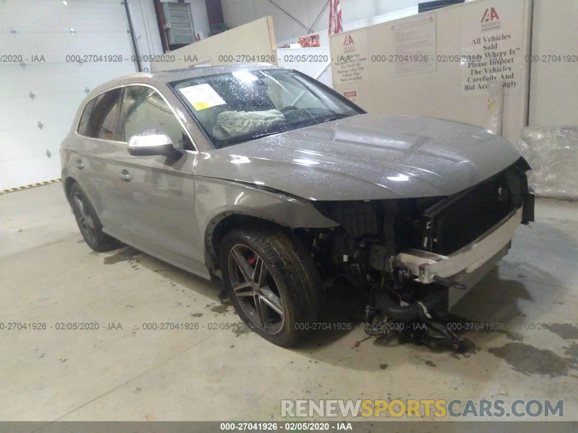 1 Photograph of a damaged car WA1C4AFY0K2003180 AUDI SQ5 2019