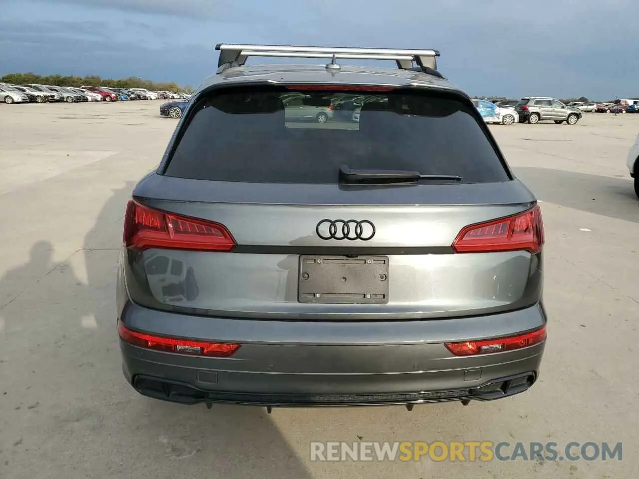 6 Photograph of a damaged car WA1C4AFY1K2088255 AUDI SQ5 2019