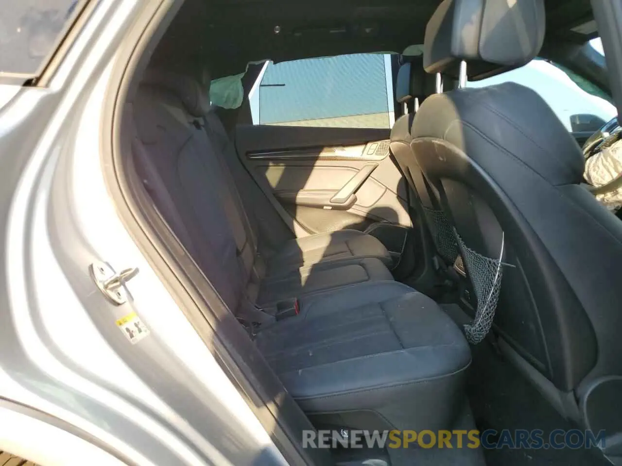 11 Photograph of a damaged car WA1C4AFY2K2027125 AUDI SQ5 2019
