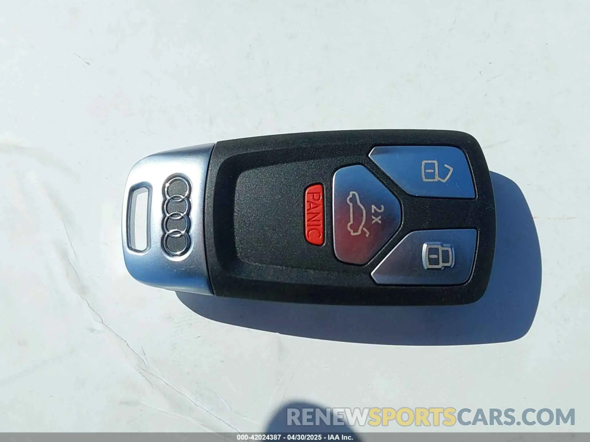 11 Photograph of a damaged car WA1C4AFY4K2131017 AUDI SQ5 2019