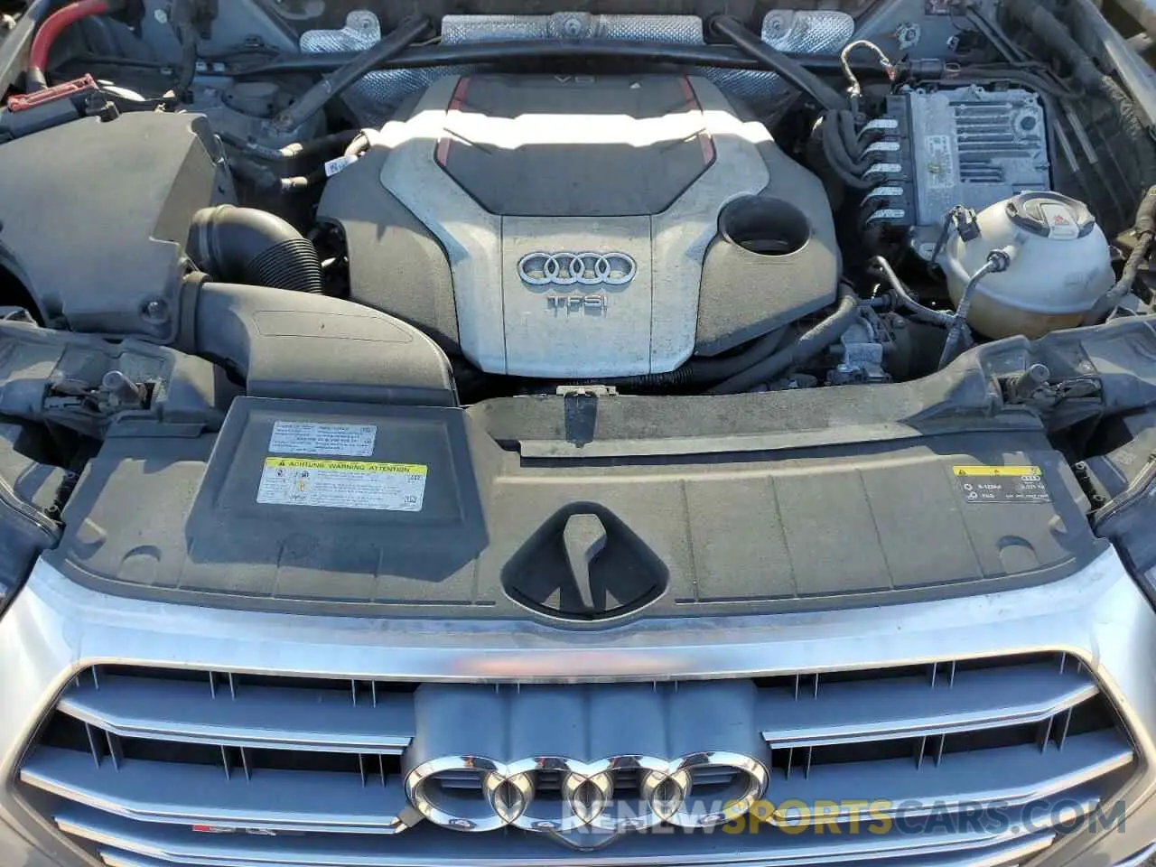 12 Photograph of a damaged car WA1C4AFY5K2002770 AUDI SQ5 2019