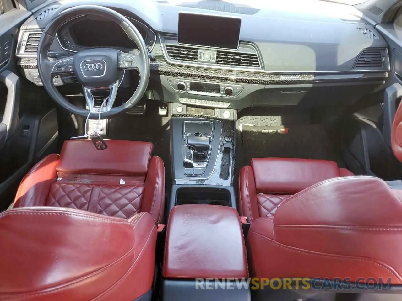 8 Photograph of a damaged car WA1C4AFY5K2002770 AUDI SQ5 2019