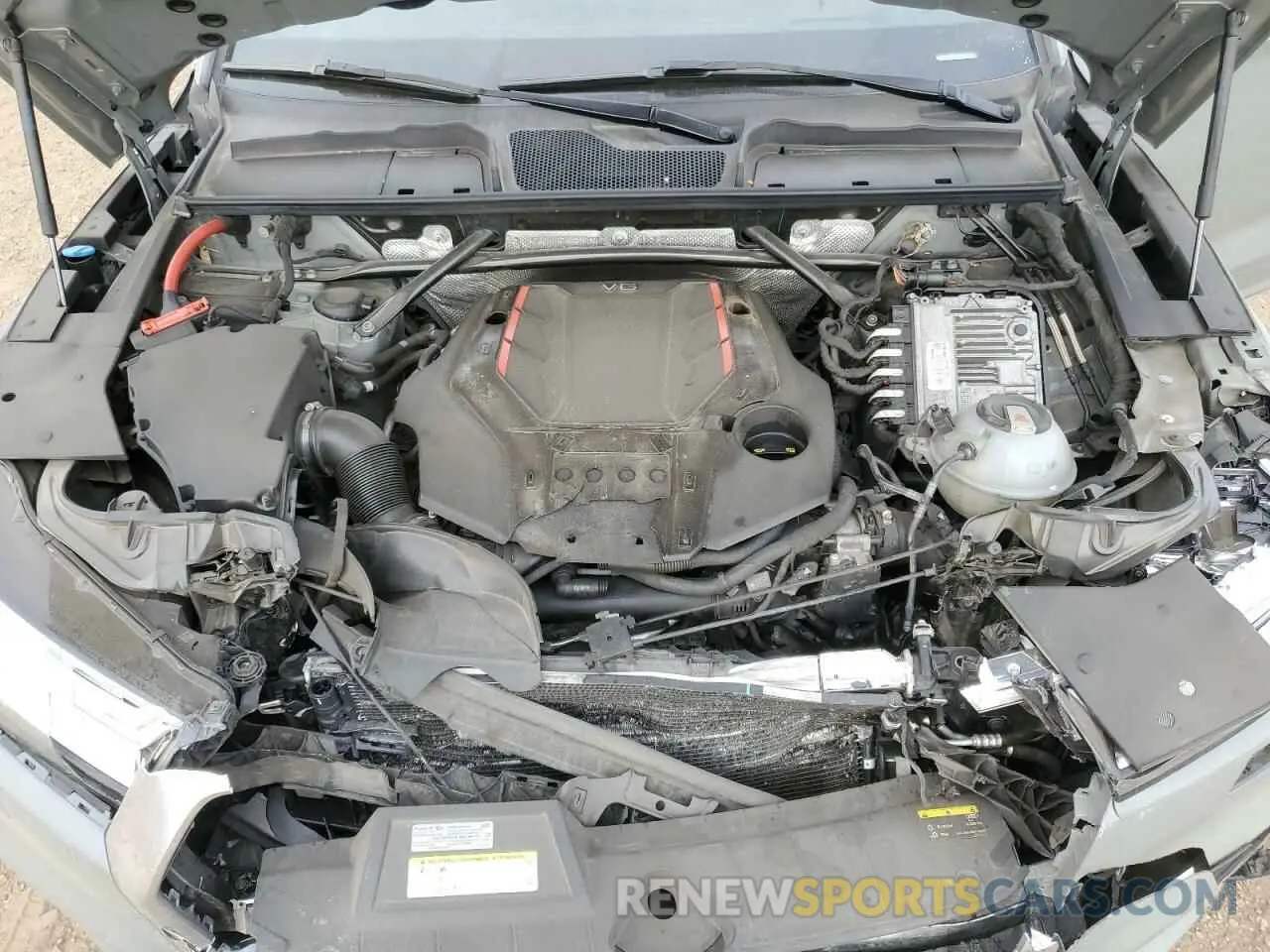 12 Photograph of a damaged car WA1C4AFY5K2039723 AUDI SQ5 2019