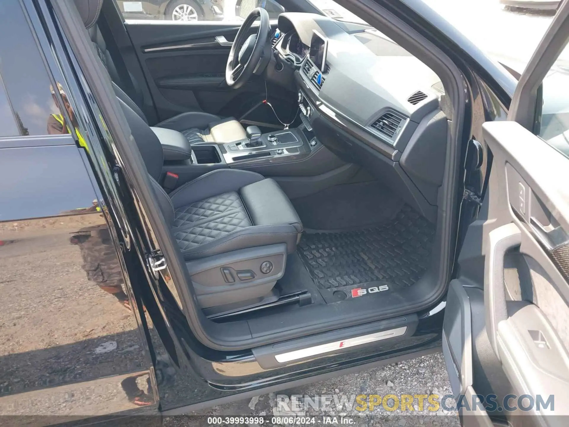 5 Photograph of a damaged car WA1C4AFY6K2004978 AUDI SQ5 2019