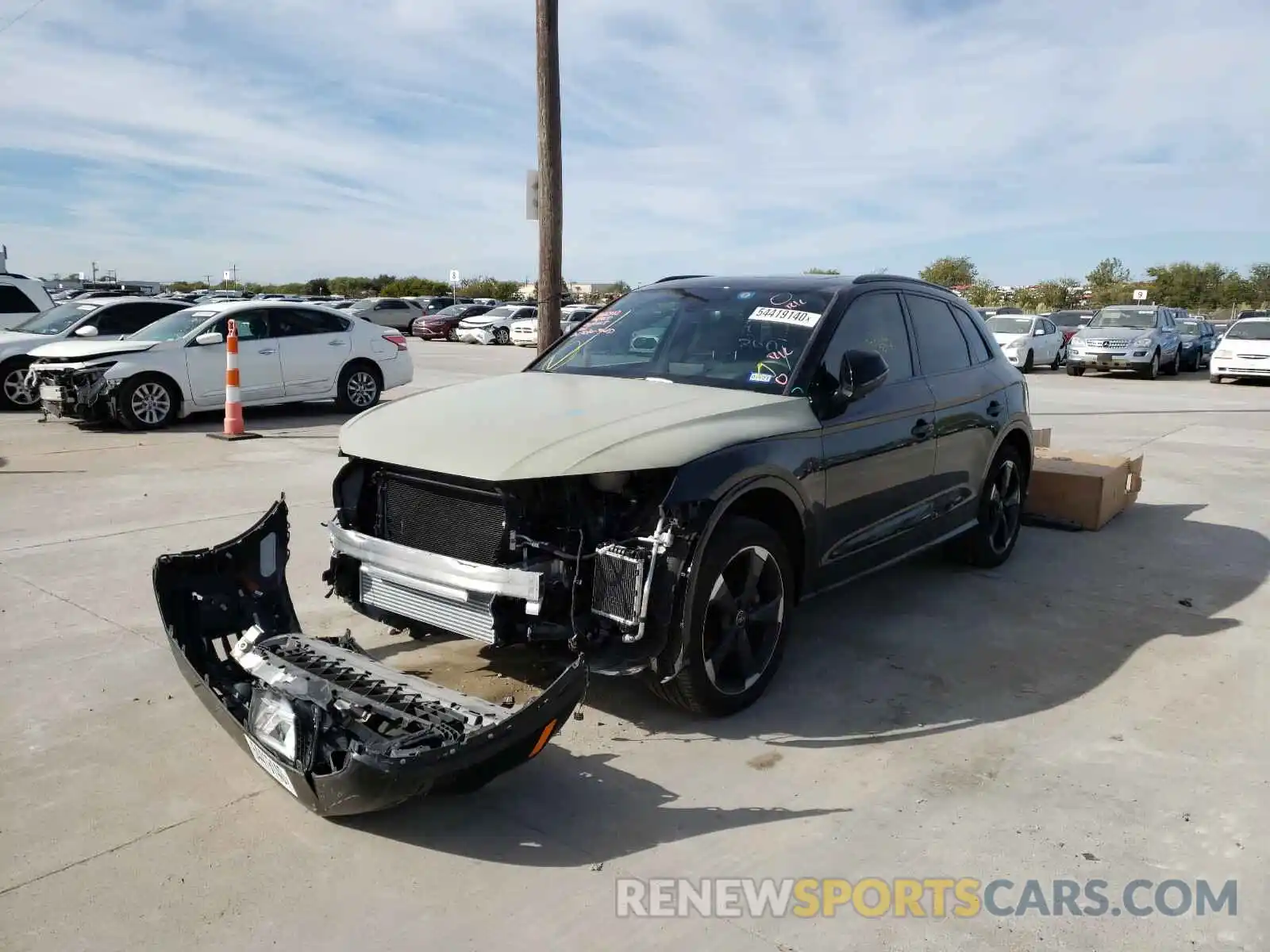 2 Photograph of a damaged car WA1C4AFY6K2089076 AUDI SQ5 2019