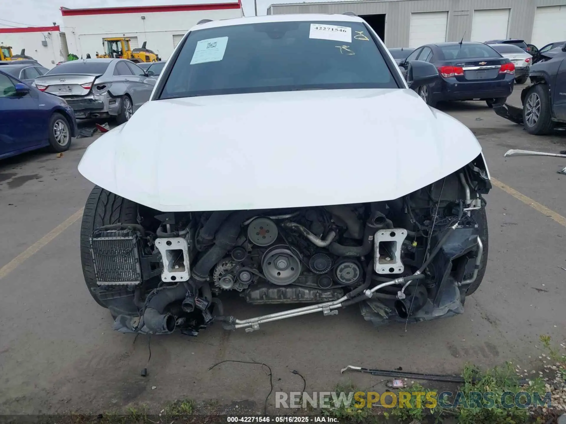 13 Photograph of a damaged car WA1C4AFY7K2015553 AUDI SQ5 2019