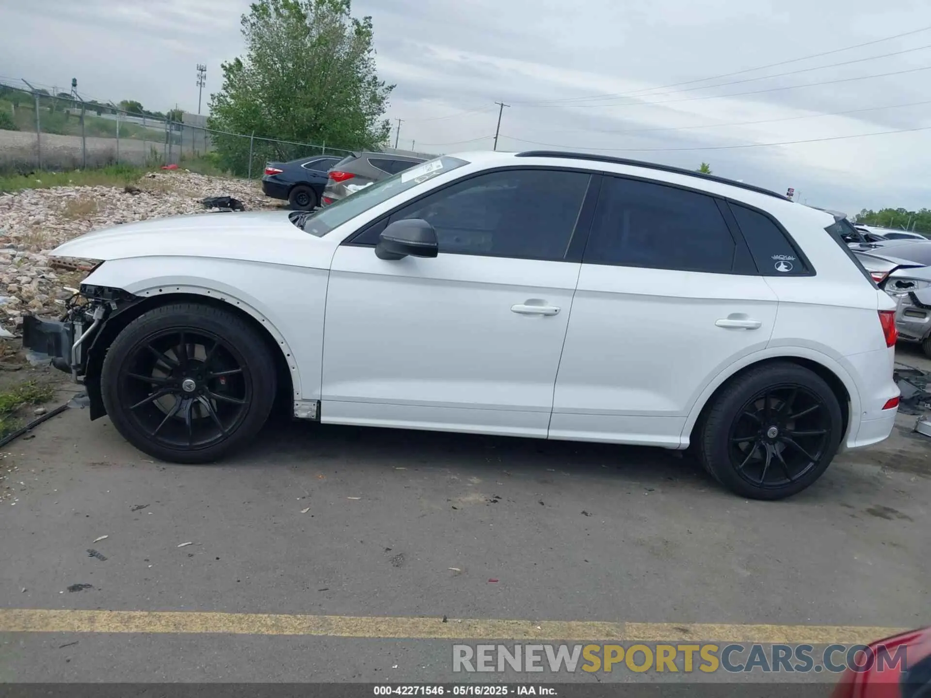 15 Photograph of a damaged car WA1C4AFY7K2015553 AUDI SQ5 2019