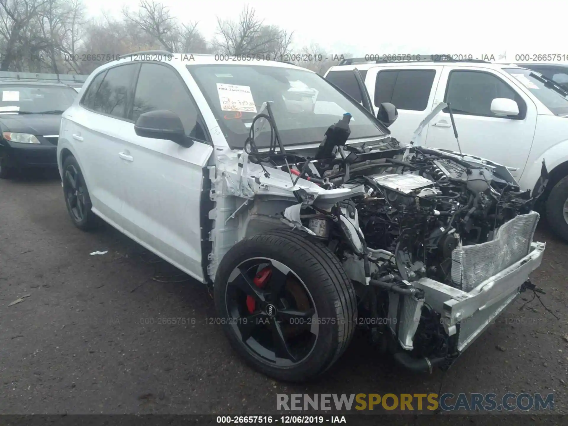 1 Photograph of a damaged car WA1C4AFY7K2116611 AUDI SQ5 2019