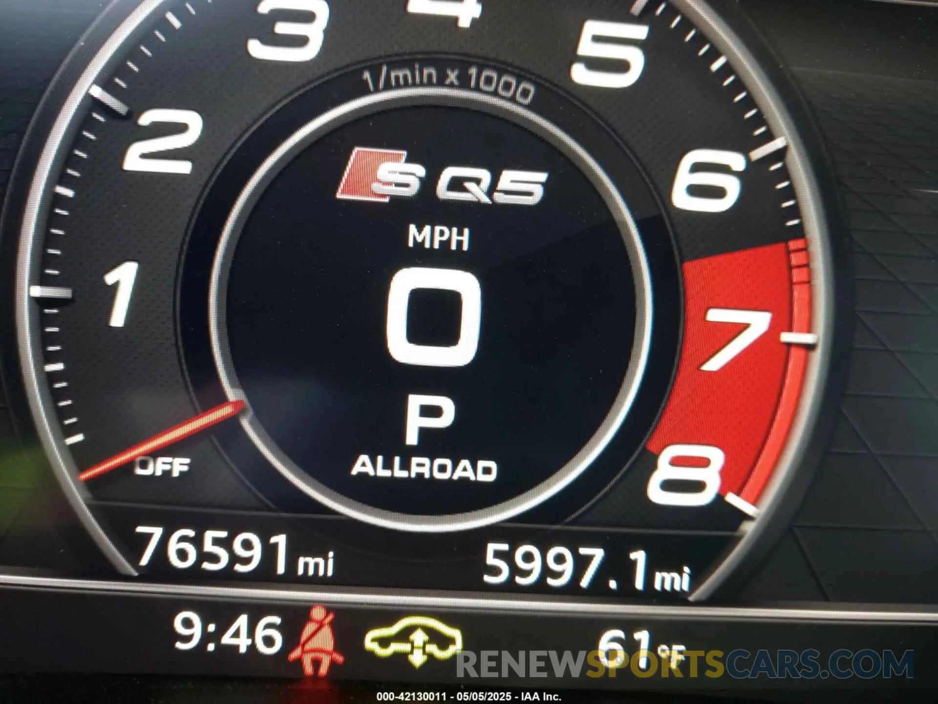 15 Photograph of a damaged car WA1C4AFY8K2012905 AUDI SQ5 2019