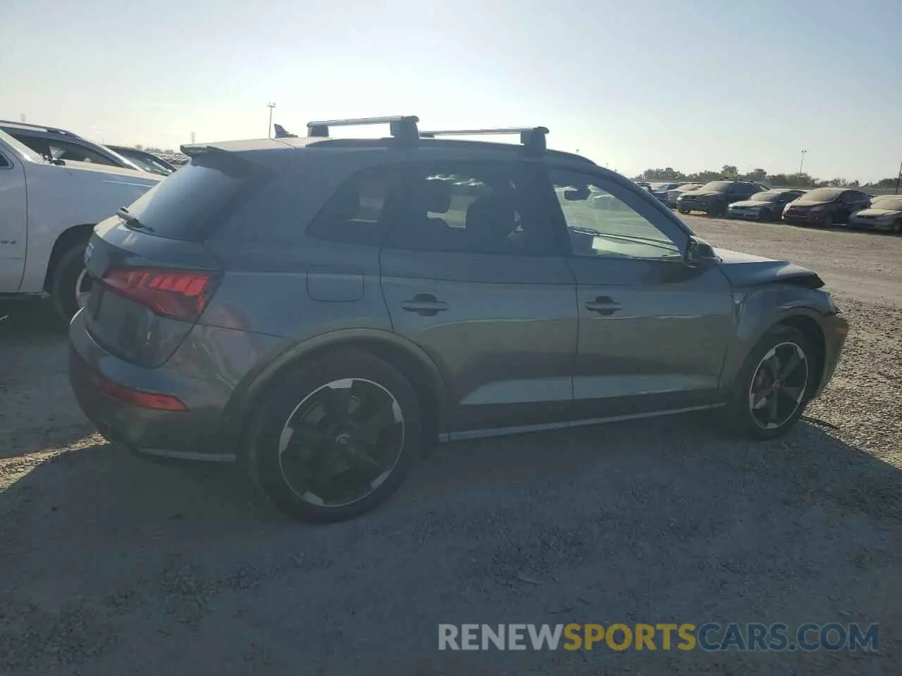 3 Photograph of a damaged car WA1C4AFY8K2041823 AUDI SQ5 2019