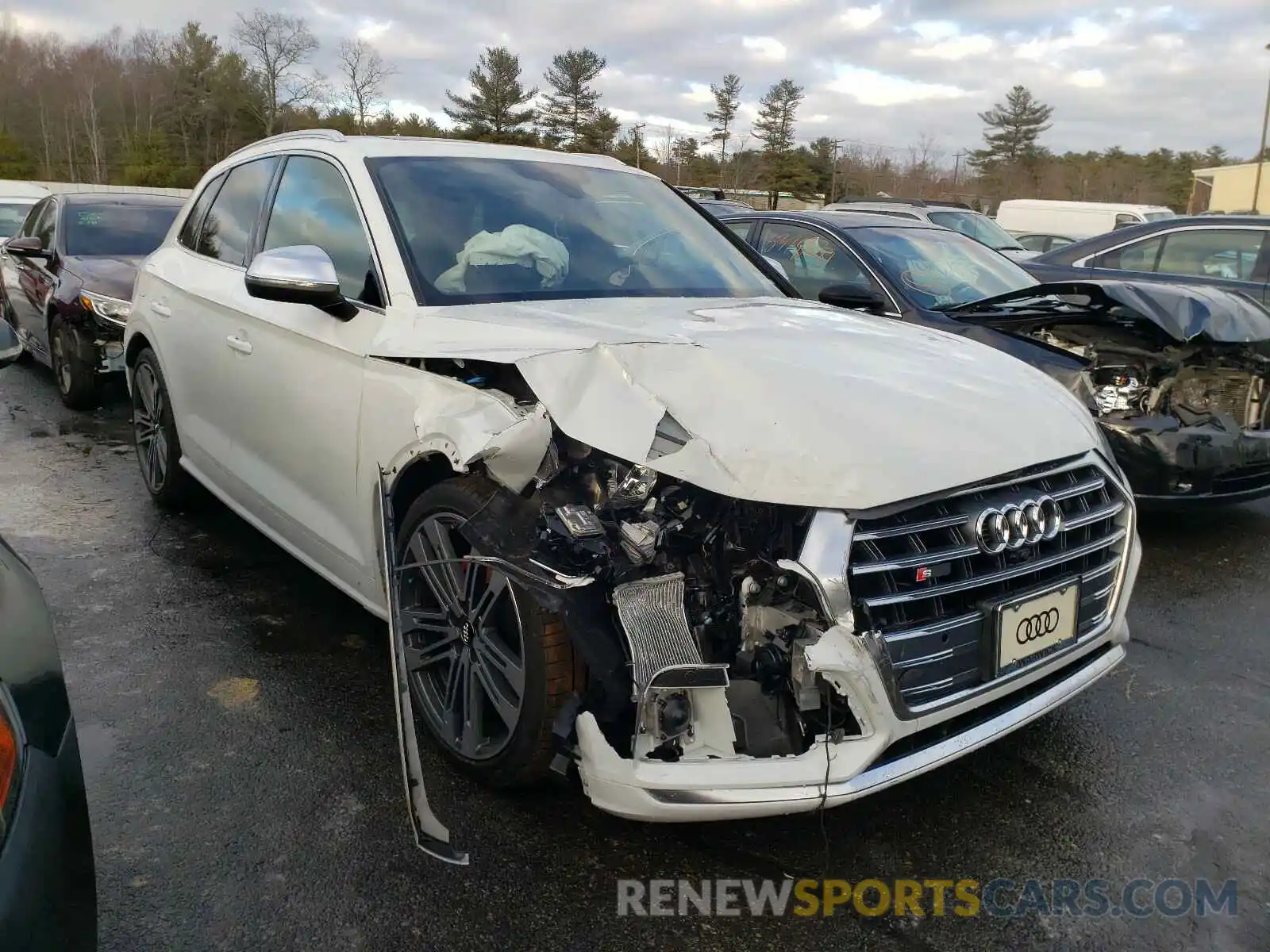 1 Photograph of a damaged car WA1C4AFY8K2072313 AUDI SQ5 2019