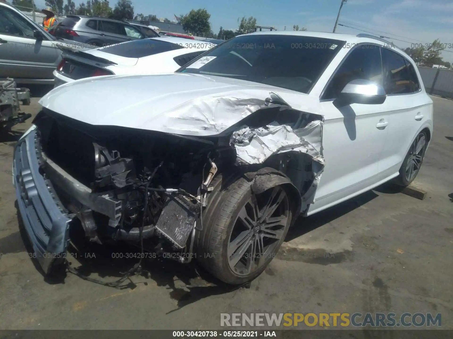 2 Photograph of a damaged car WA1C4AFYXK2041726 AUDI SQ5 2019