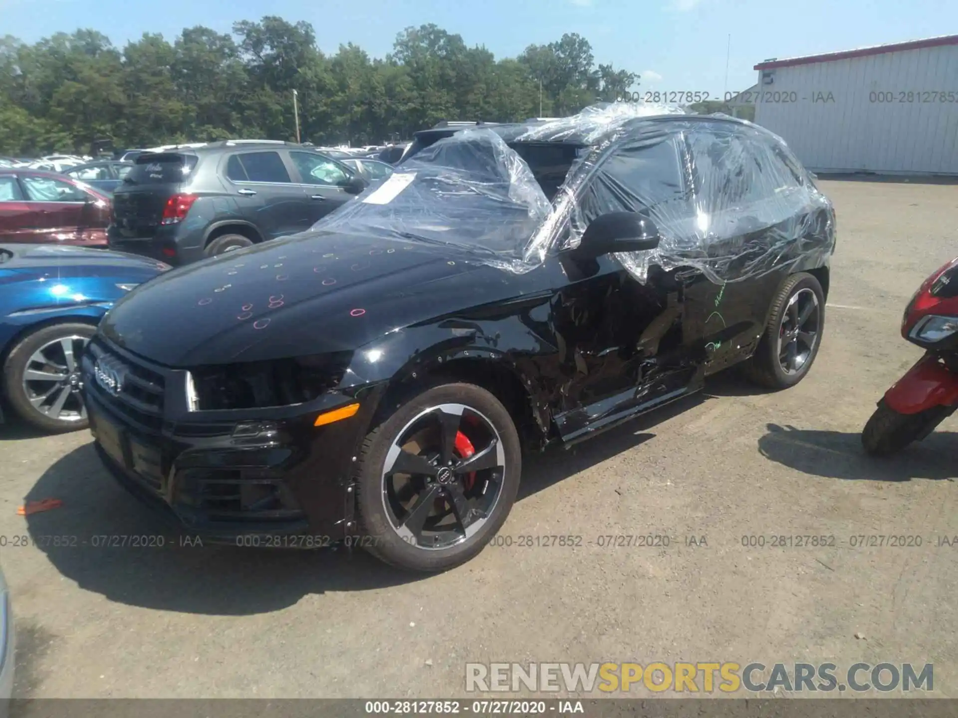 2 Photograph of a damaged car WA1C4AFYXK2127800 AUDI SQ5 2019