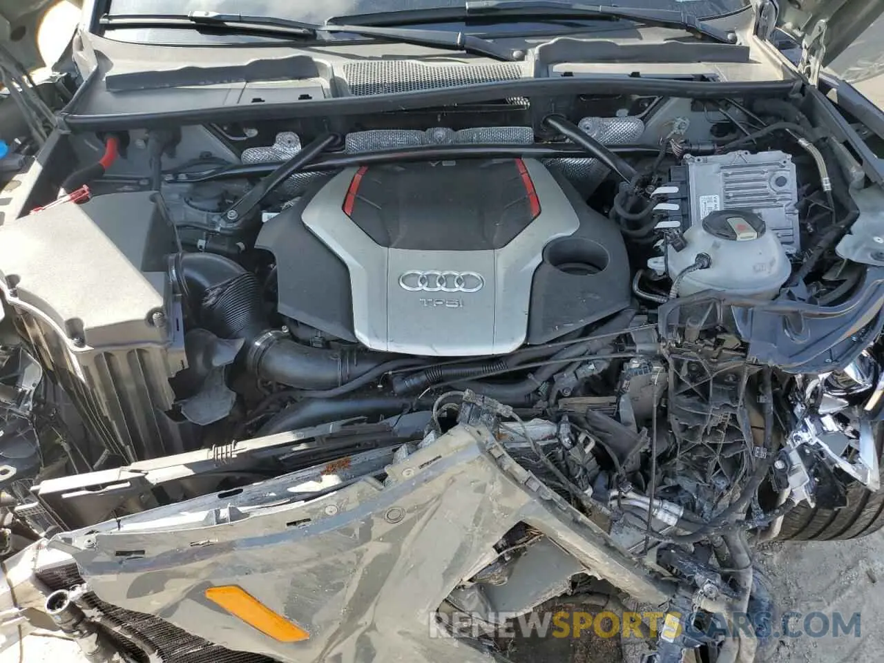 12 Photograph of a damaged car WA1C4BFY9K2140267 AUDI SQ5 2019