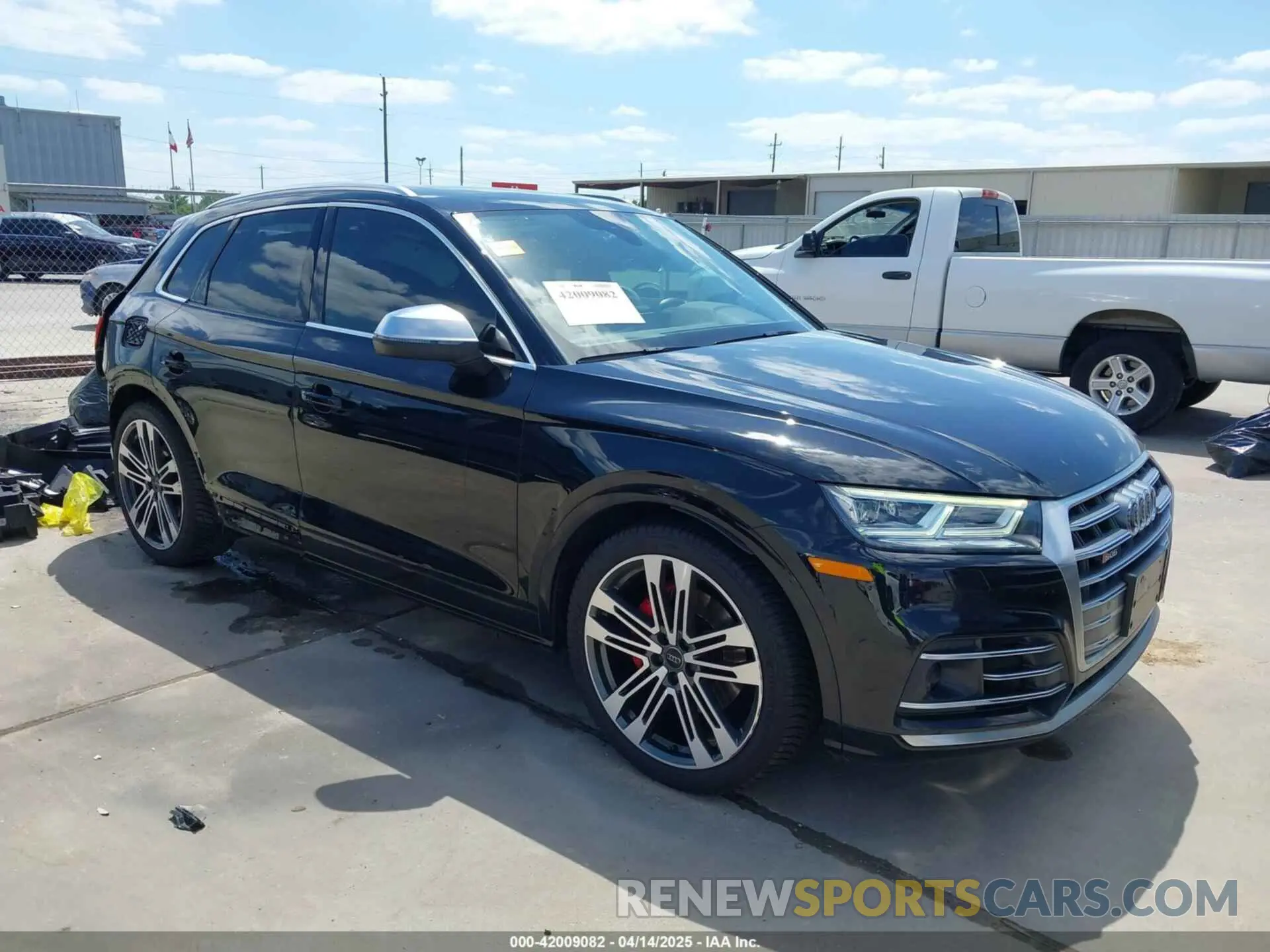 1 Photograph of a damaged car WA1B4AFY0L2059116 AUDI SQ5 2020
