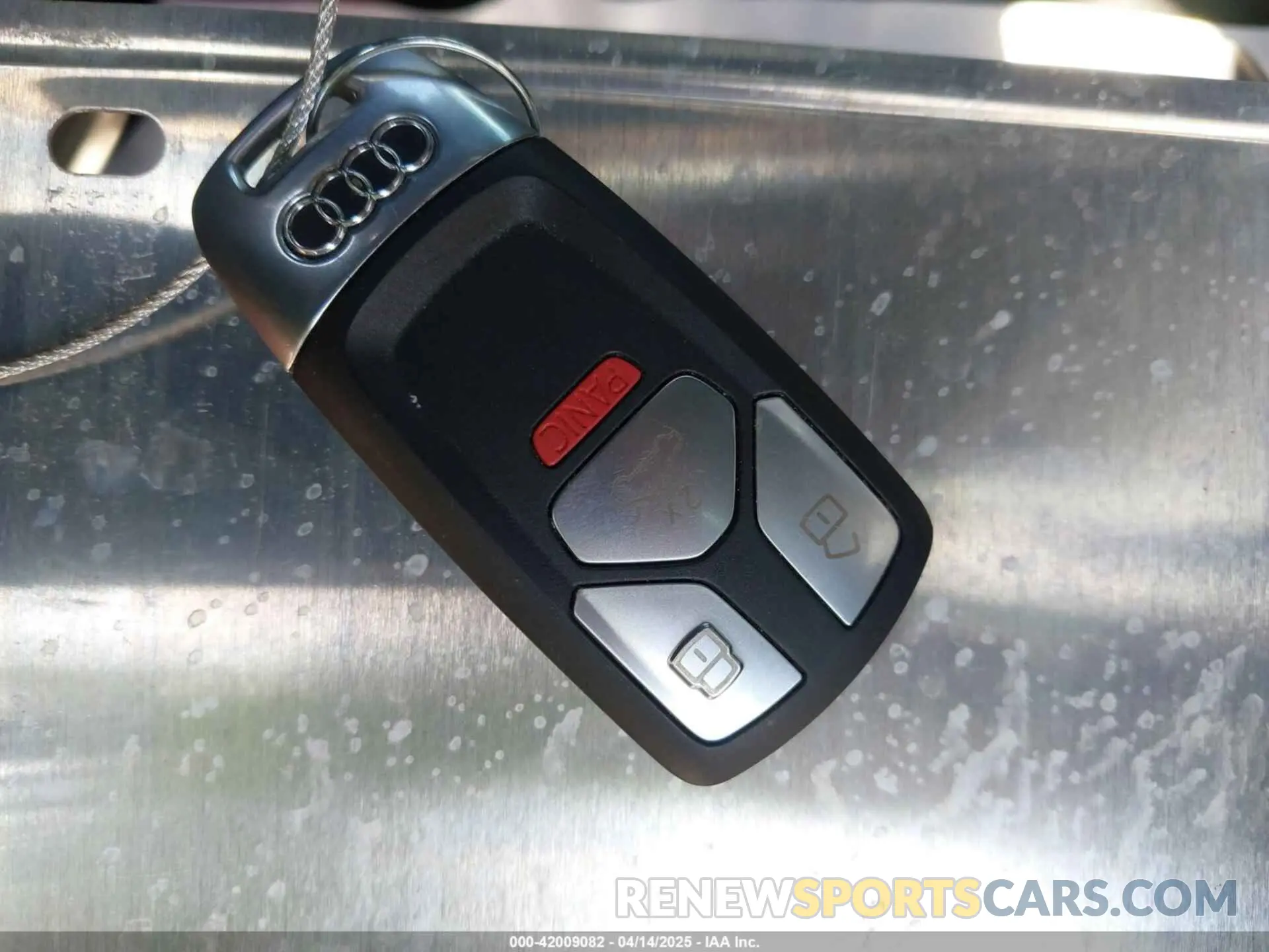 11 Photograph of a damaged car WA1B4AFY0L2059116 AUDI SQ5 2020