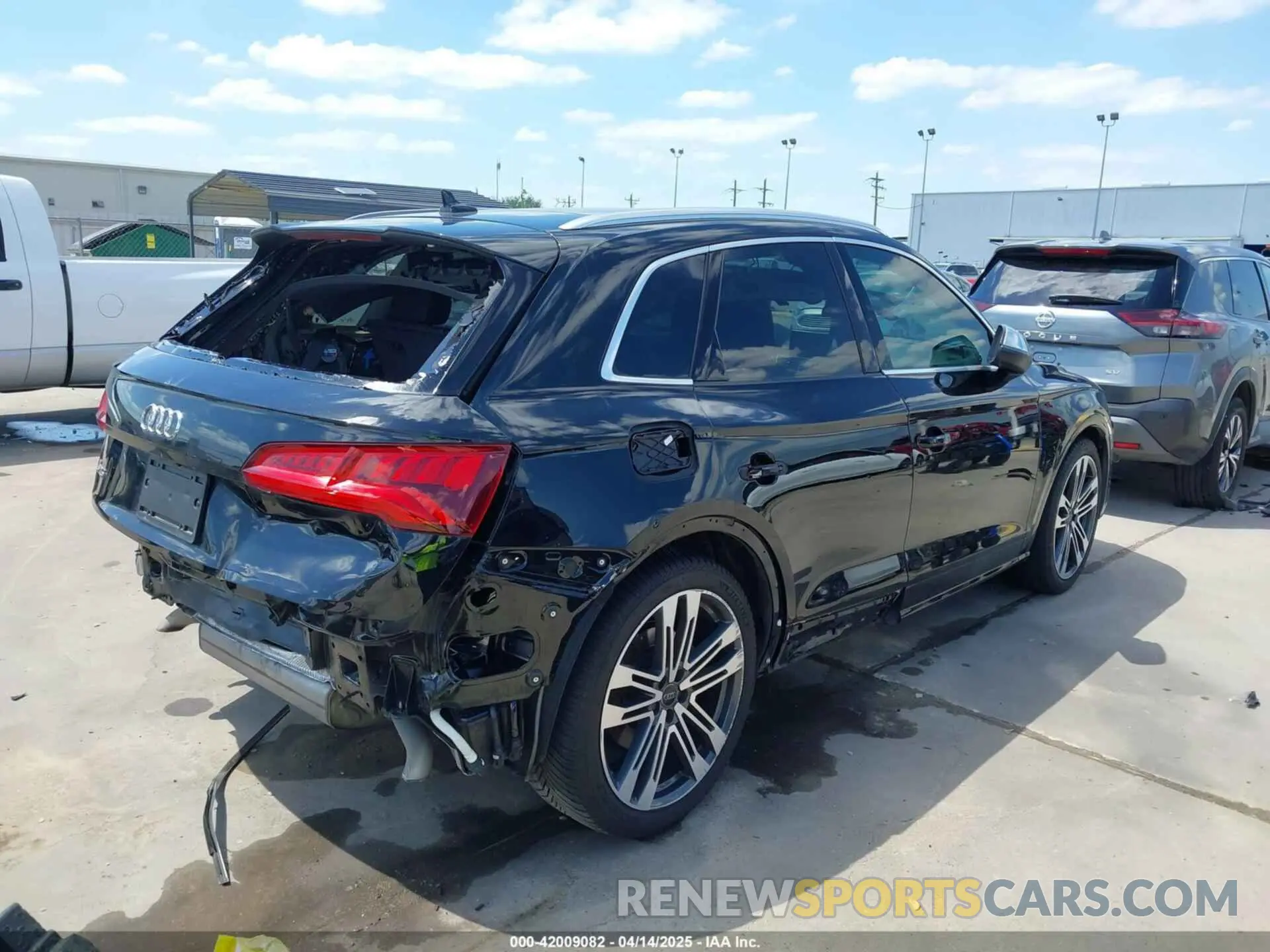 4 Photograph of a damaged car WA1B4AFY0L2059116 AUDI SQ5 2020