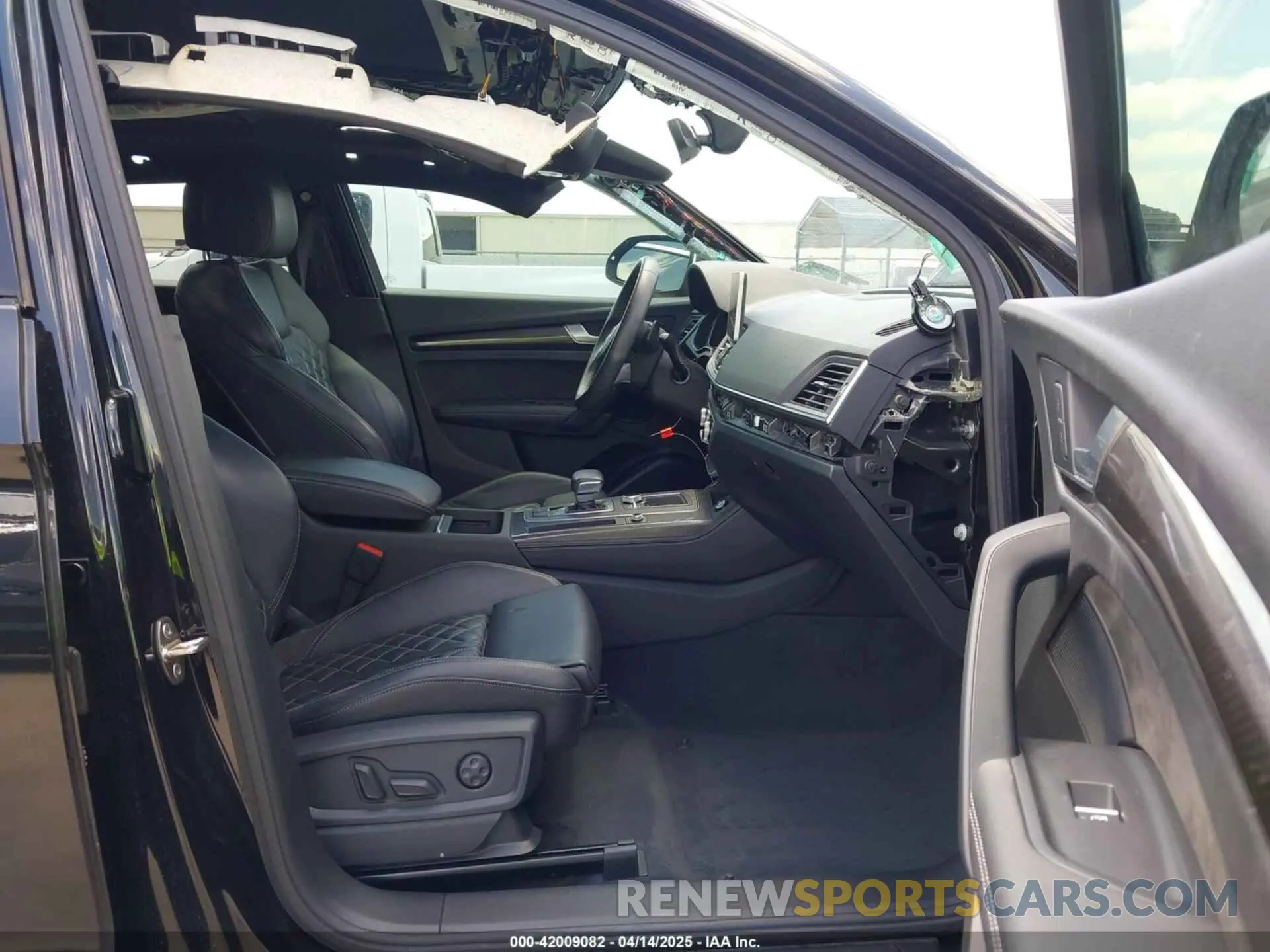 5 Photograph of a damaged car WA1B4AFY0L2059116 AUDI SQ5 2020