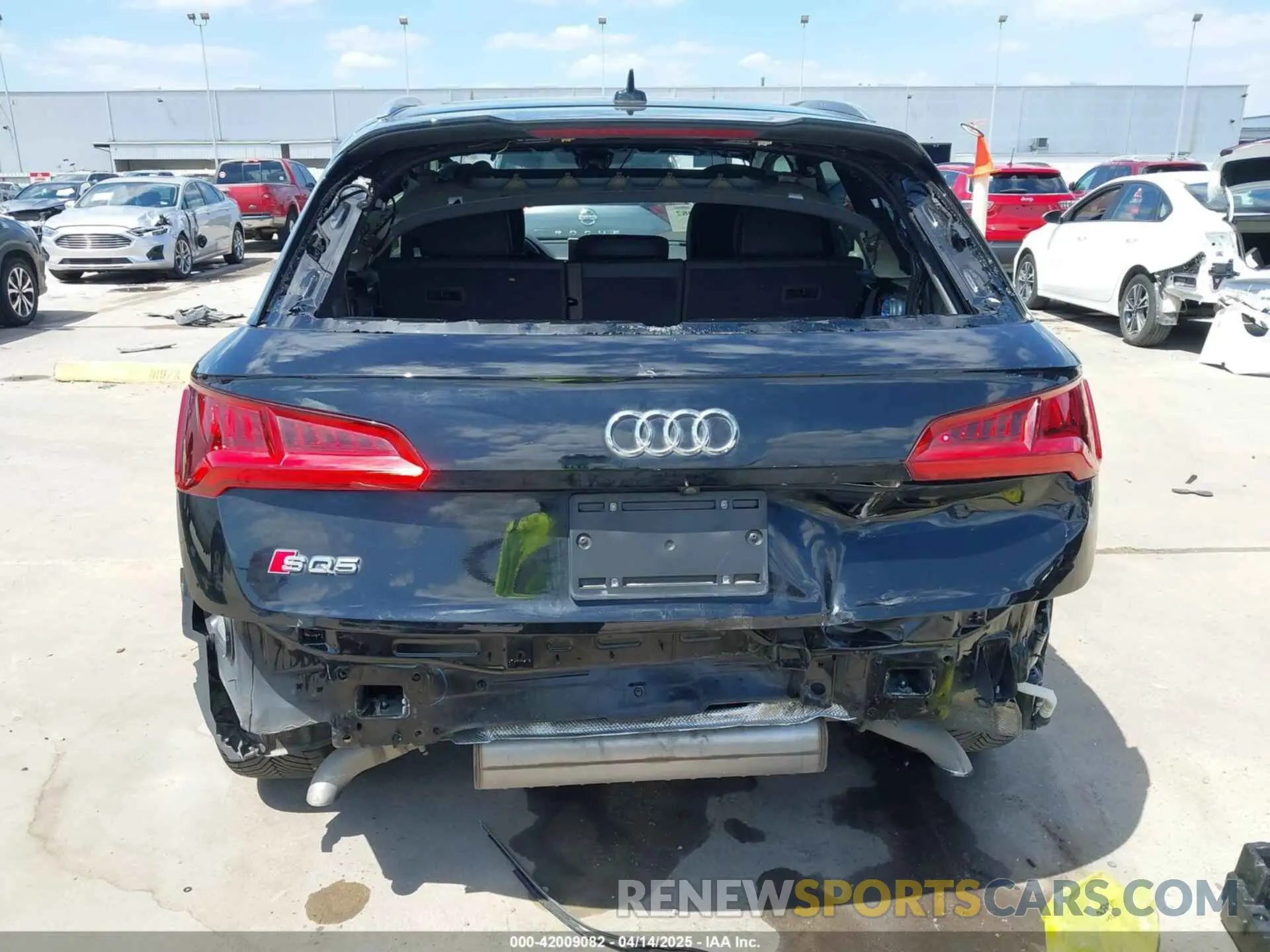 6 Photograph of a damaged car WA1B4AFY0L2059116 AUDI SQ5 2020
