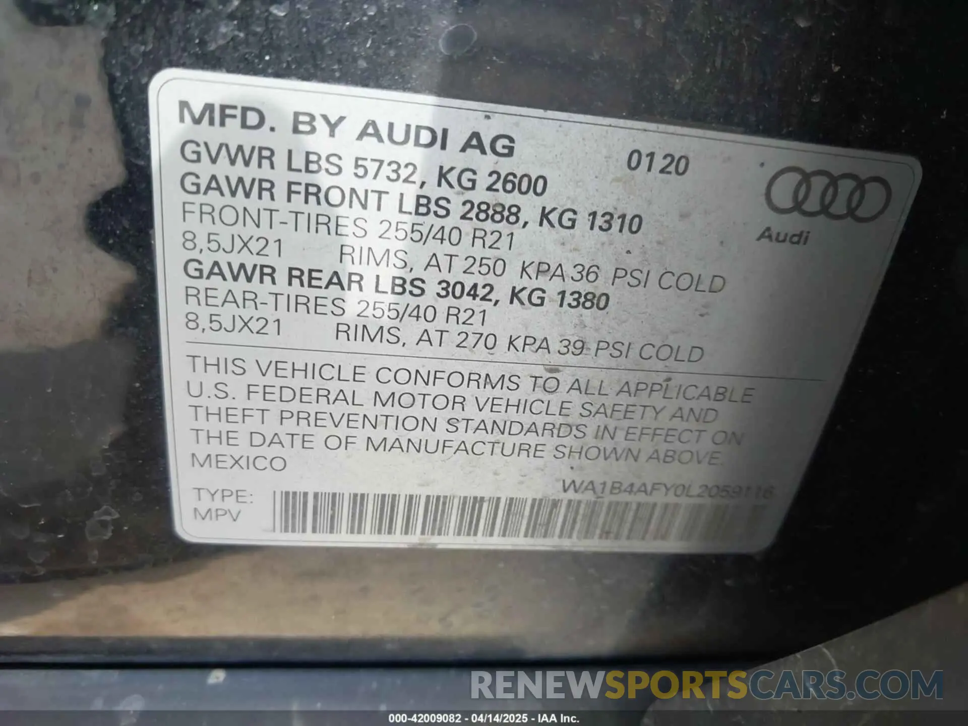 9 Photograph of a damaged car WA1B4AFY0L2059116 AUDI SQ5 2020