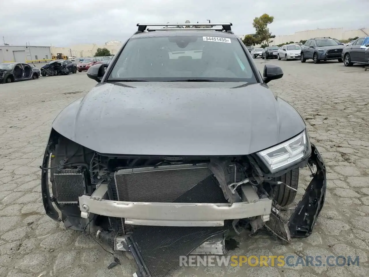 5 Photograph of a damaged car WA1B4AFY0L2068513 AUDI SQ5 2020
