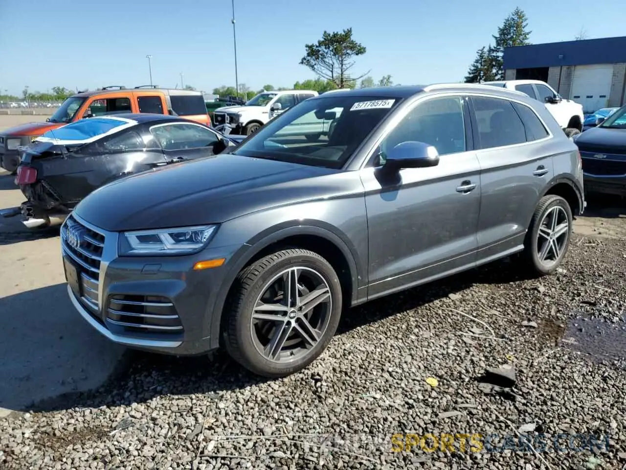 1 Photograph of a damaged car WA1B4AFY0L2123400 AUDI SQ5 2020