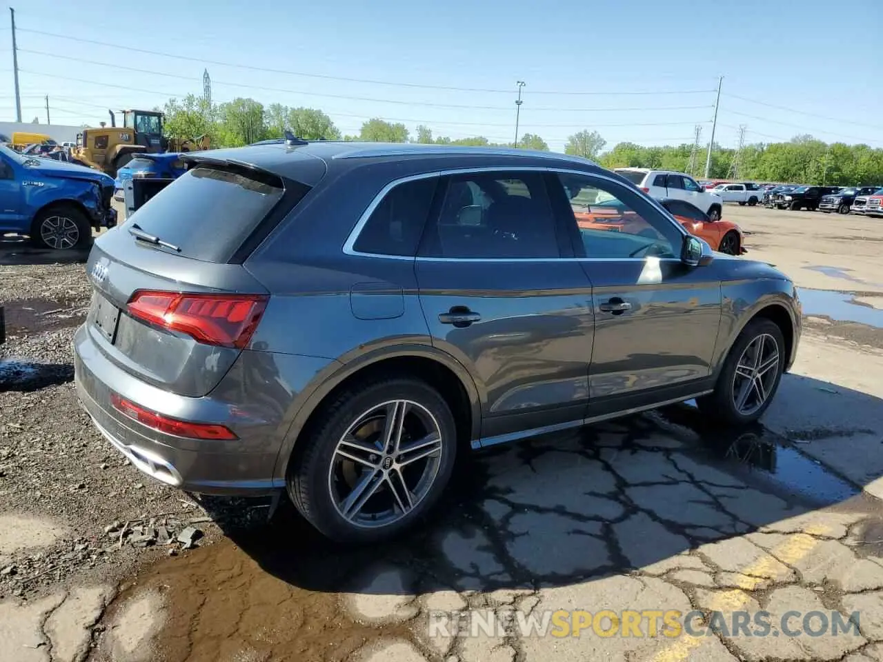 3 Photograph of a damaged car WA1B4AFY0L2123400 AUDI SQ5 2020