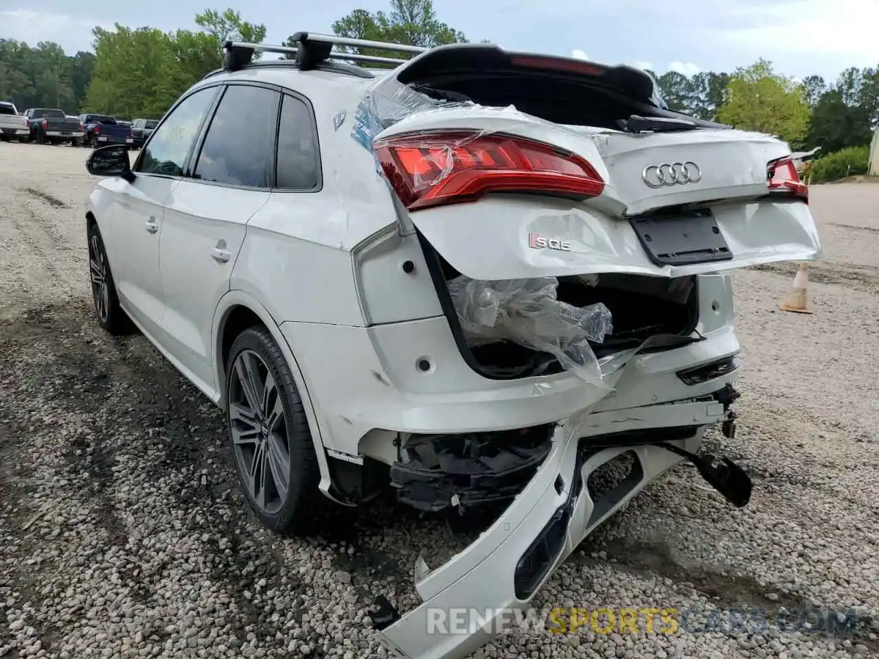 3 Photograph of a damaged car WA1B4AFY2L2016087 AUDI SQ5 2020