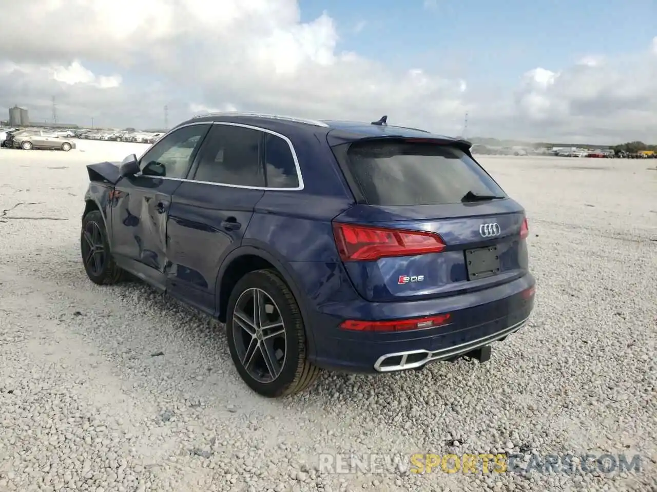 3 Photograph of a damaged car WA1B4AFY2L2106873 AUDI SQ5 2020