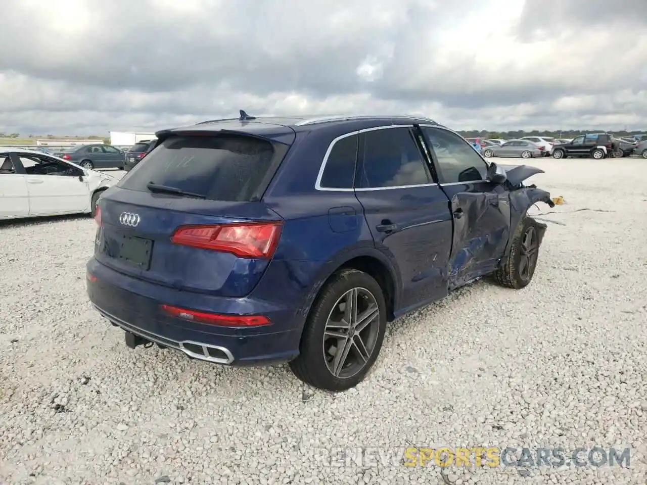 4 Photograph of a damaged car WA1B4AFY2L2106873 AUDI SQ5 2020