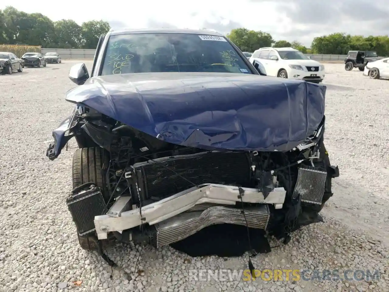 9 Photograph of a damaged car WA1B4AFY2L2106873 AUDI SQ5 2020