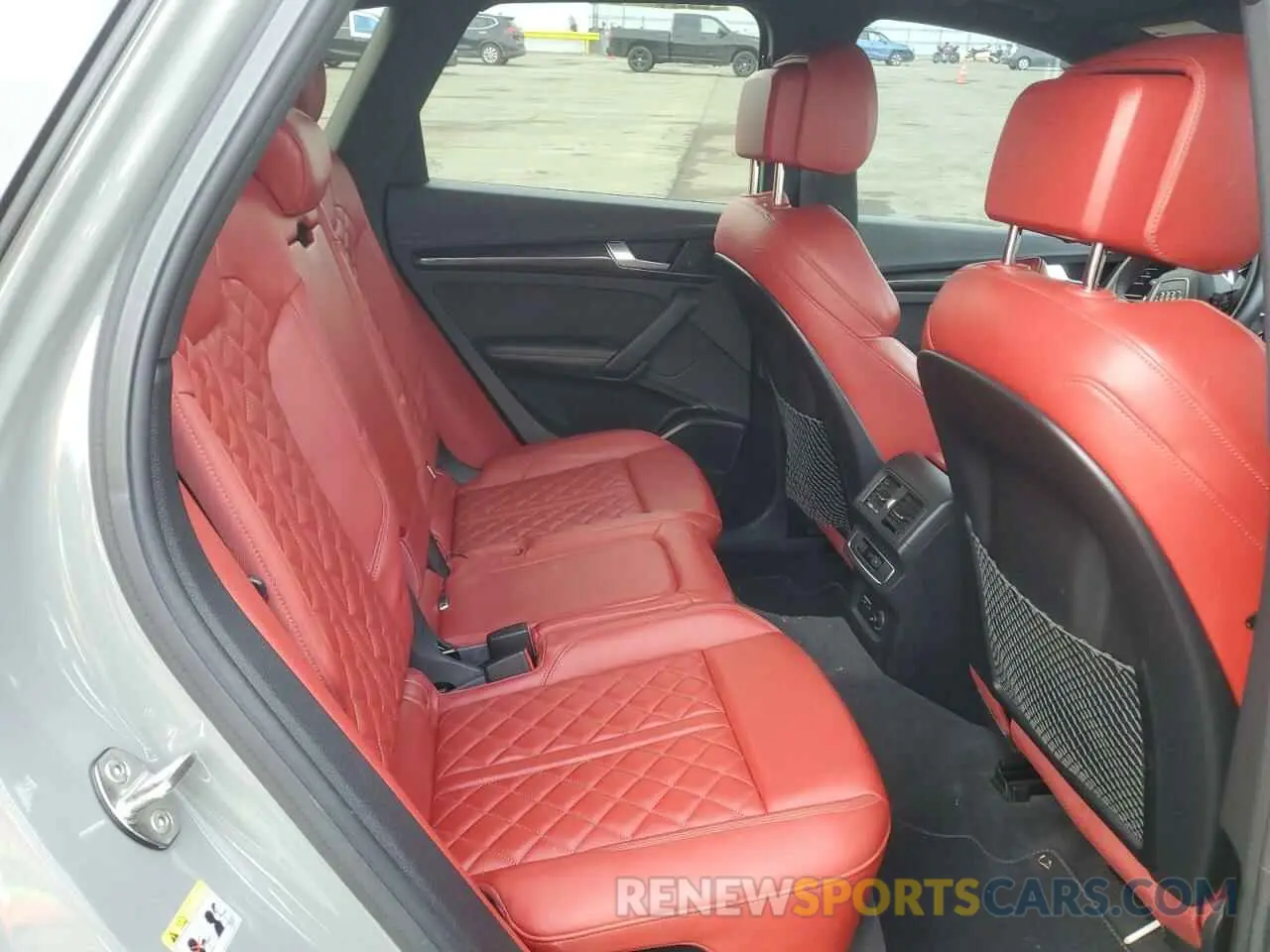 11 Photograph of a damaged car WA1B4AFY4L2013451 AUDI SQ5 2020