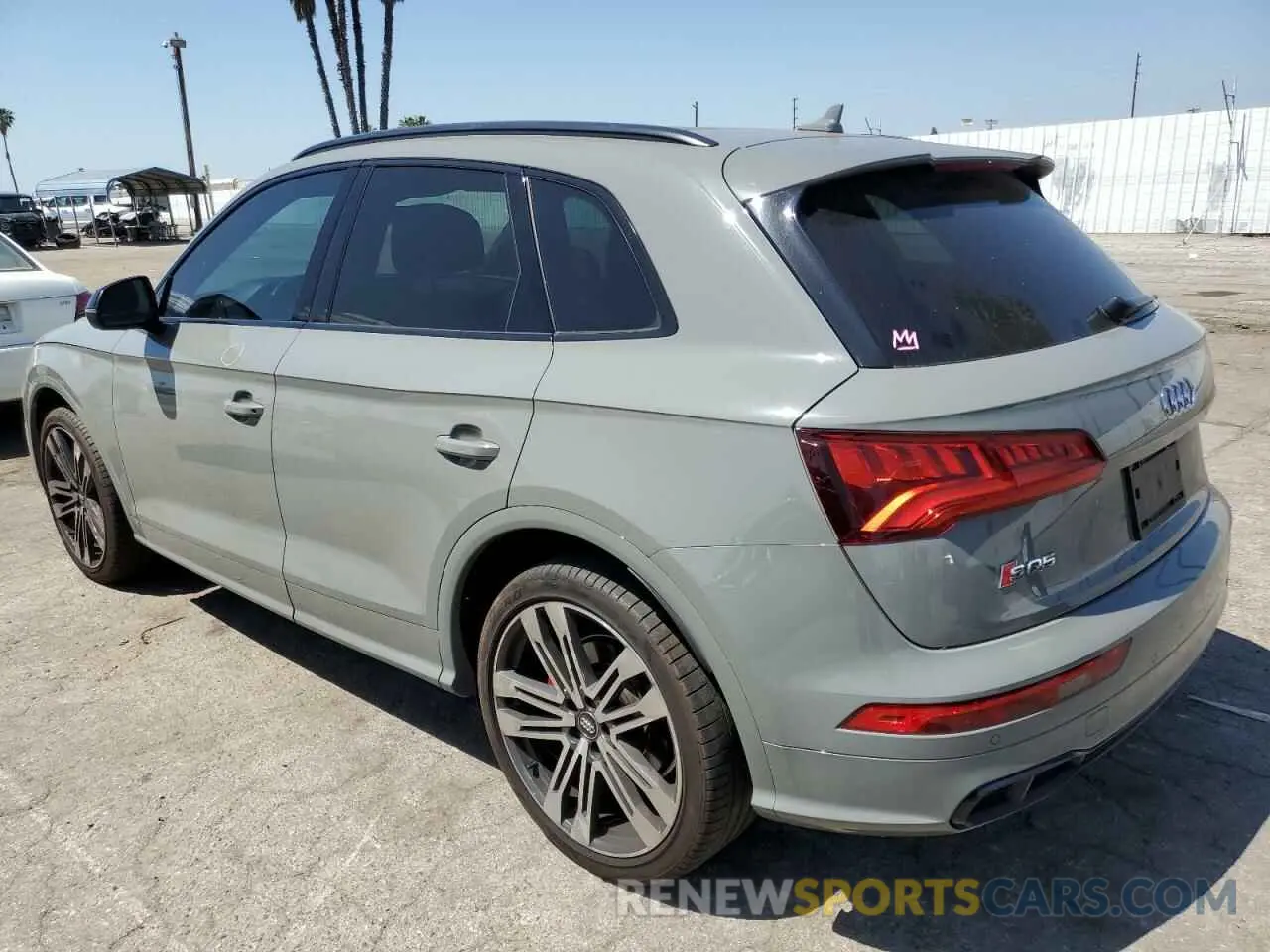 2 Photograph of a damaged car WA1B4AFY6L2015167 AUDI SQ5 2020