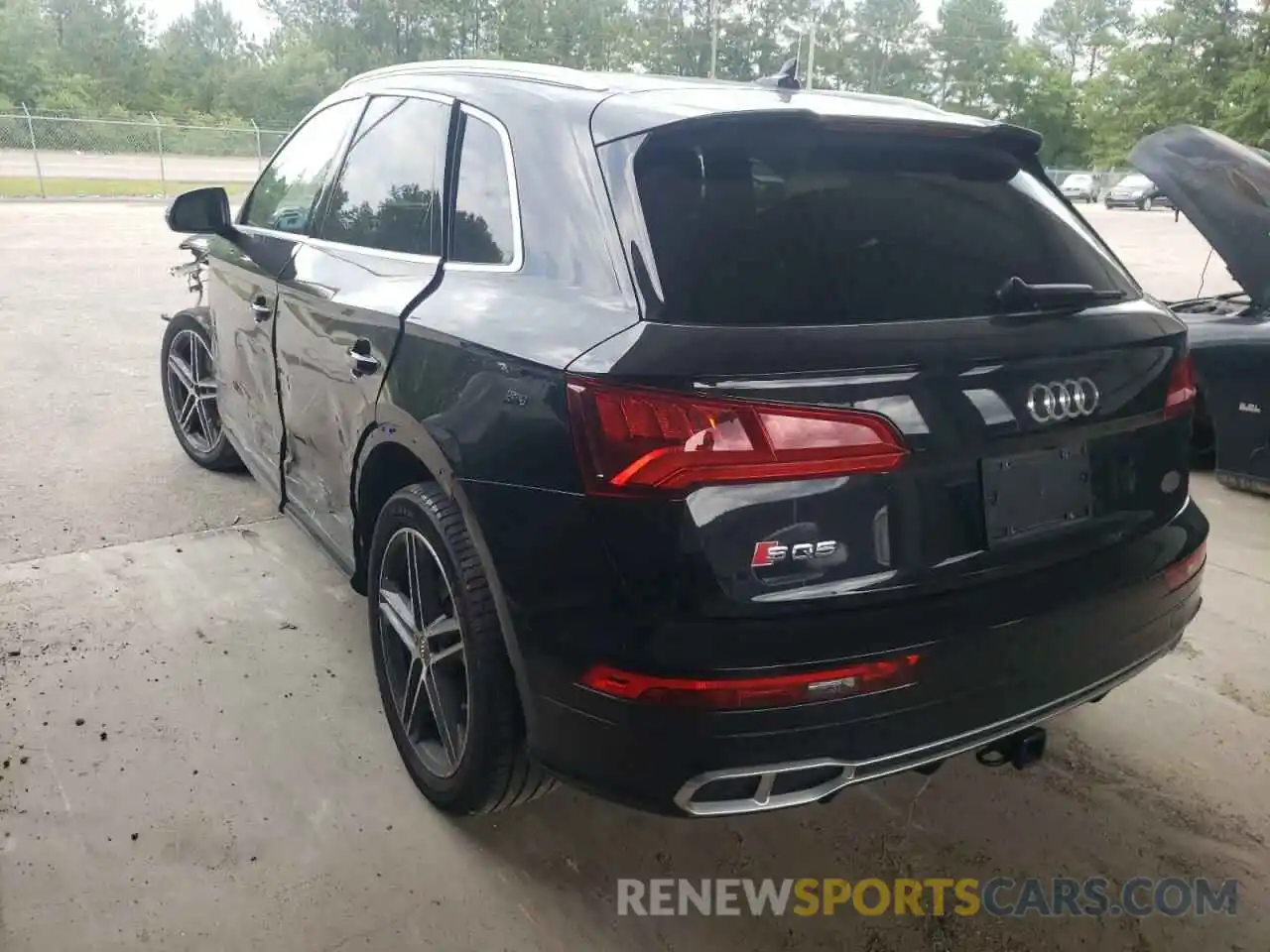 3 Photograph of a damaged car WA1B4AFY6L2022684 AUDI SQ5 2020