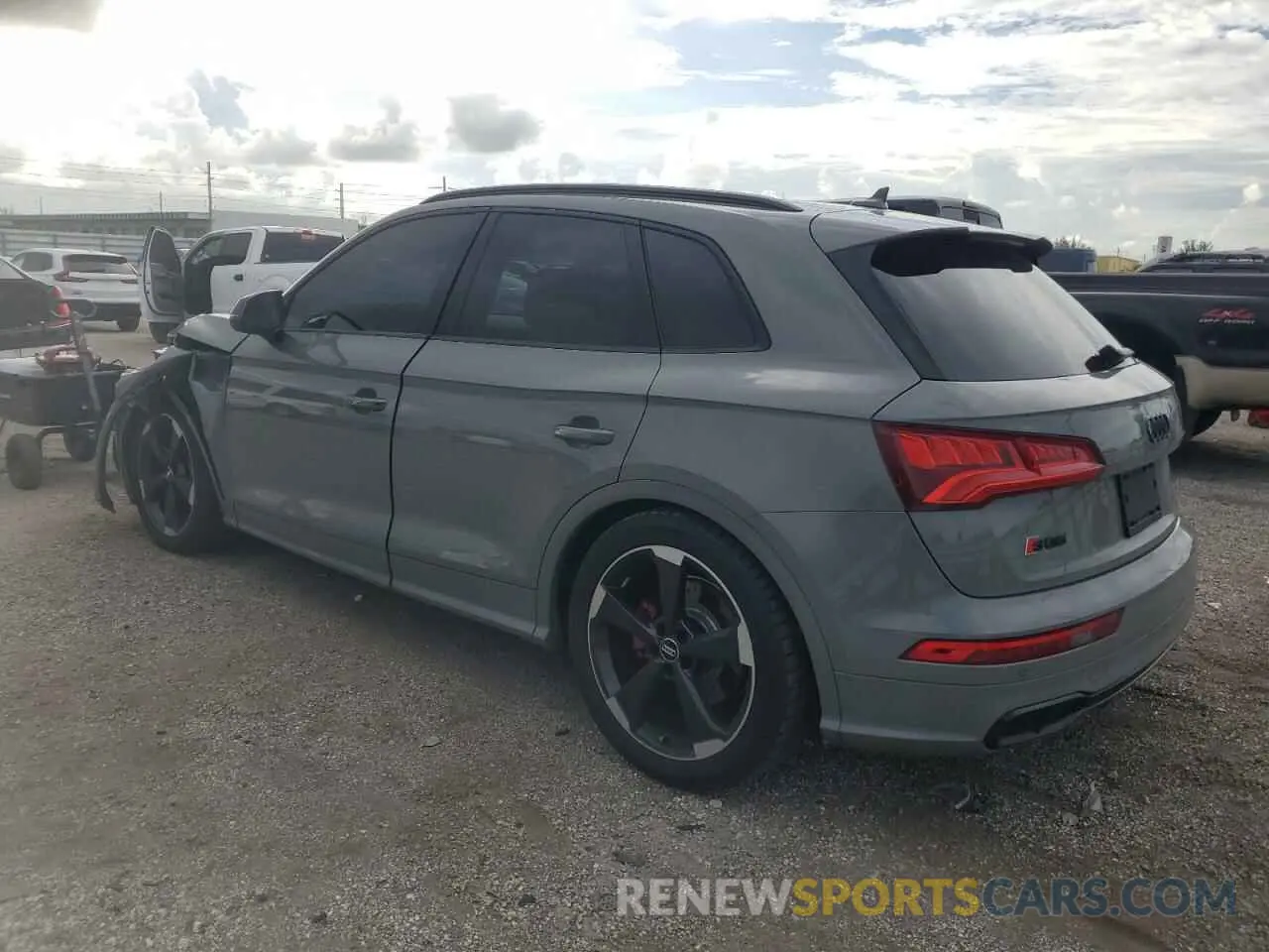 2 Photograph of a damaged car WA1B4AFY7L2045309 AUDI SQ5 2020