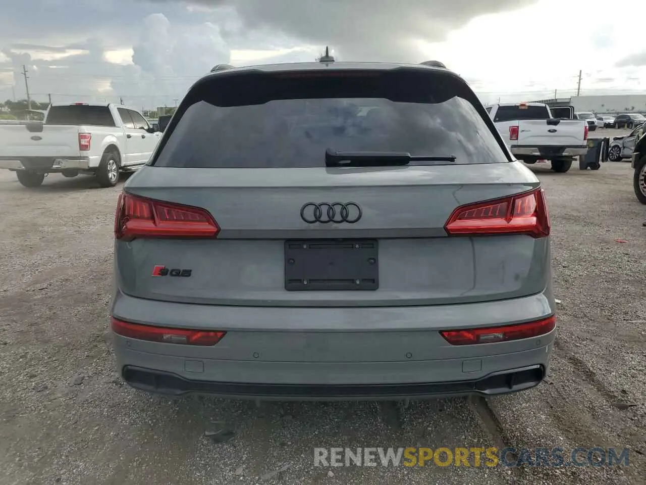 6 Photograph of a damaged car WA1B4AFY7L2045309 AUDI SQ5 2020