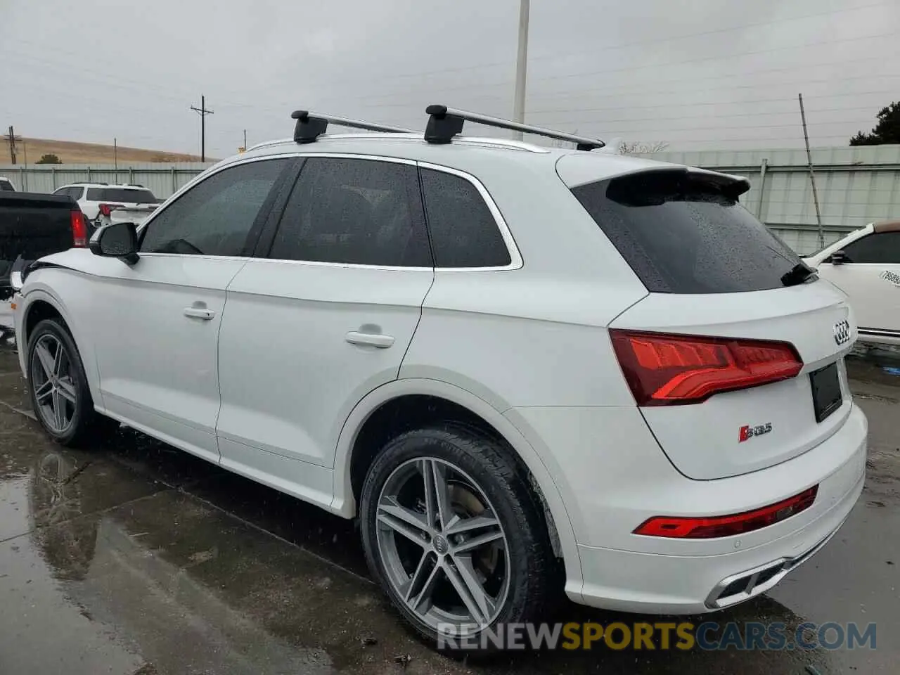 2 Photograph of a damaged car WA1B4AFY7L2062076 AUDI SQ5 2020