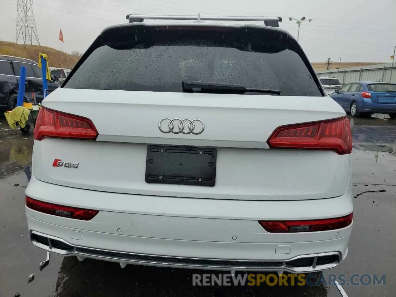 6 Photograph of a damaged car WA1B4AFY7L2062076 AUDI SQ5 2020
