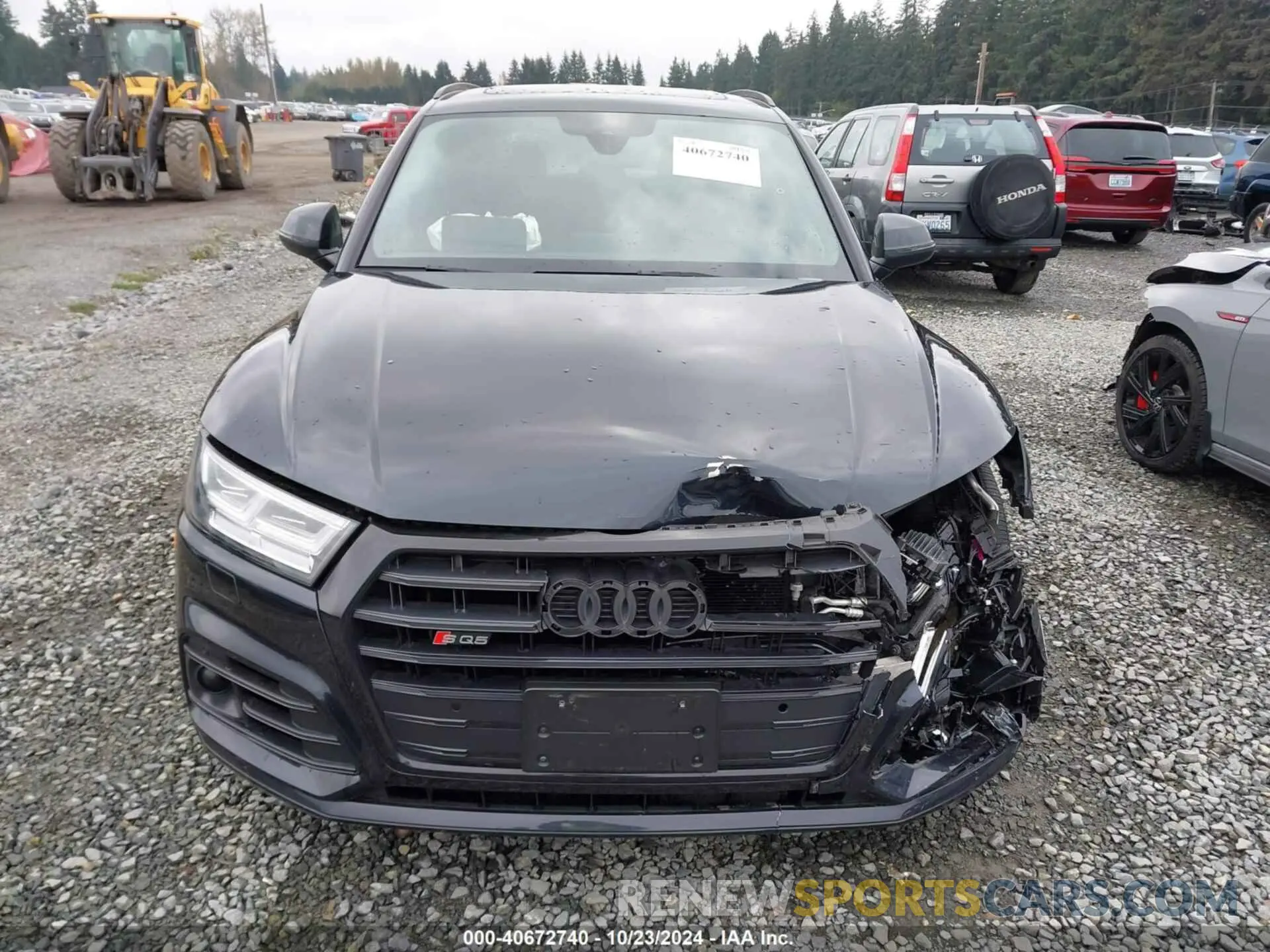 13 Photograph of a damaged car WA1B4AFY7L2066340 AUDI SQ5 2020
