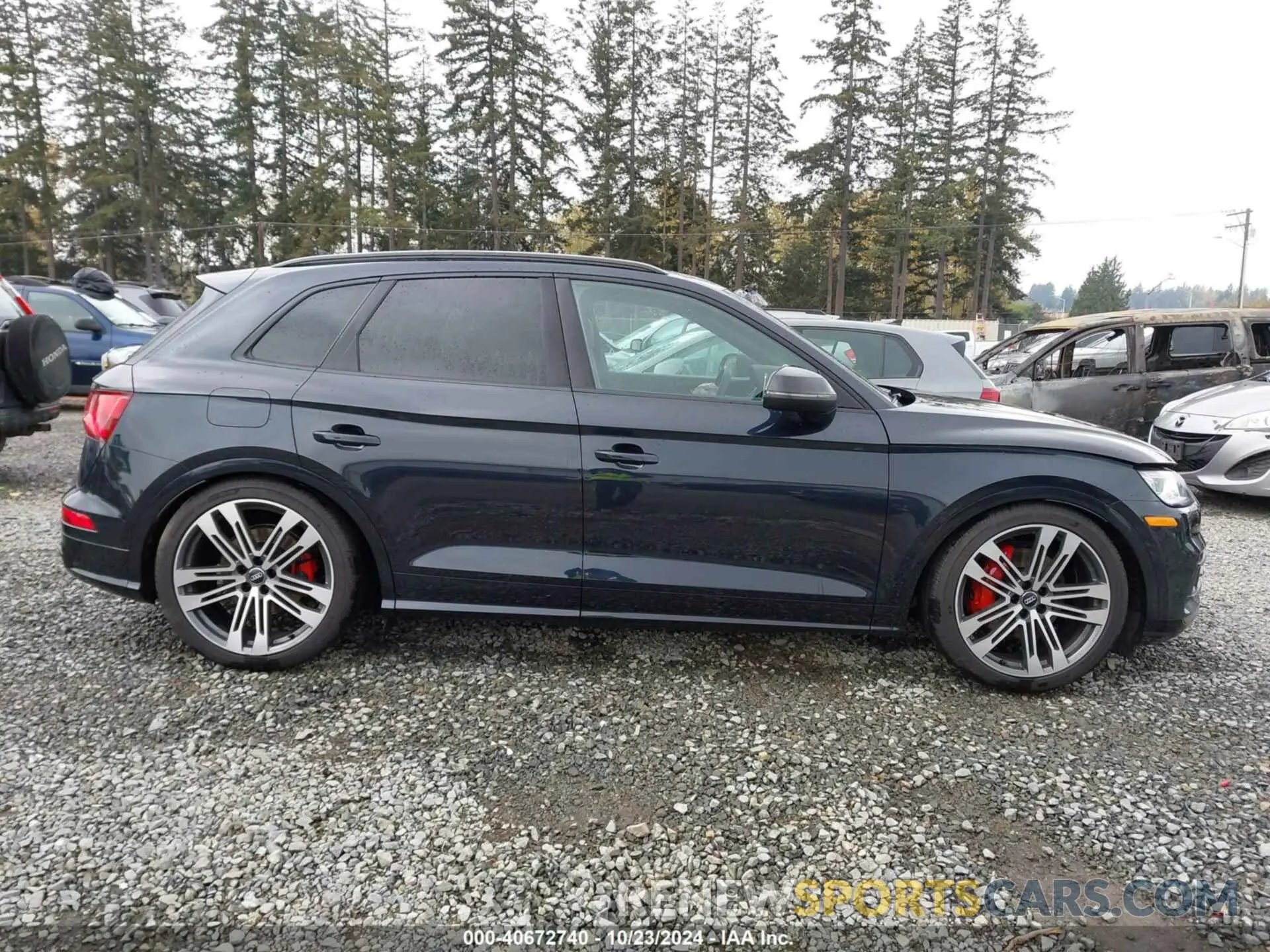 14 Photograph of a damaged car WA1B4AFY7L2066340 AUDI SQ5 2020