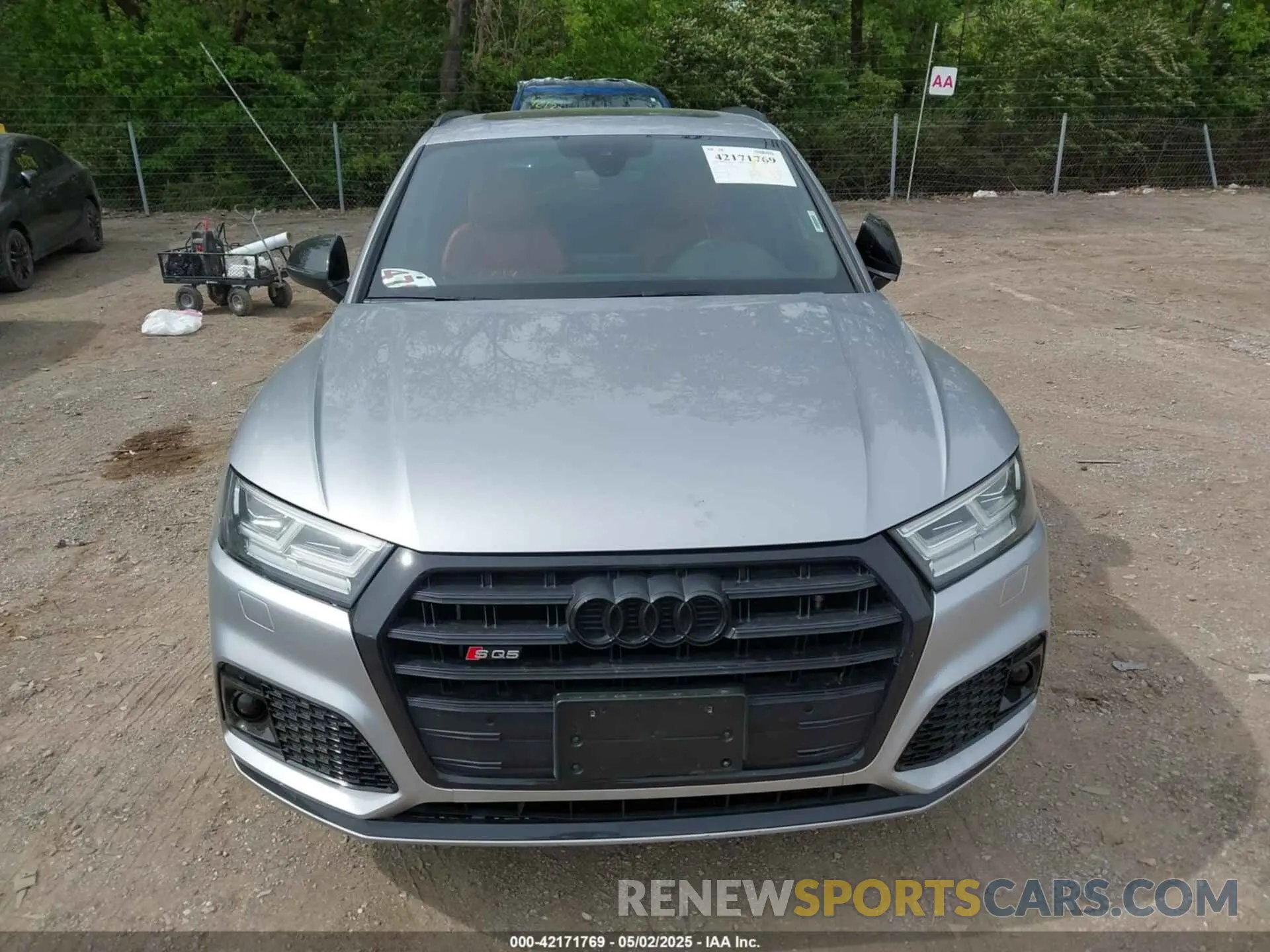 6 Photograph of a damaged car WA1B4AFY7L2085499 AUDI SQ5 2020