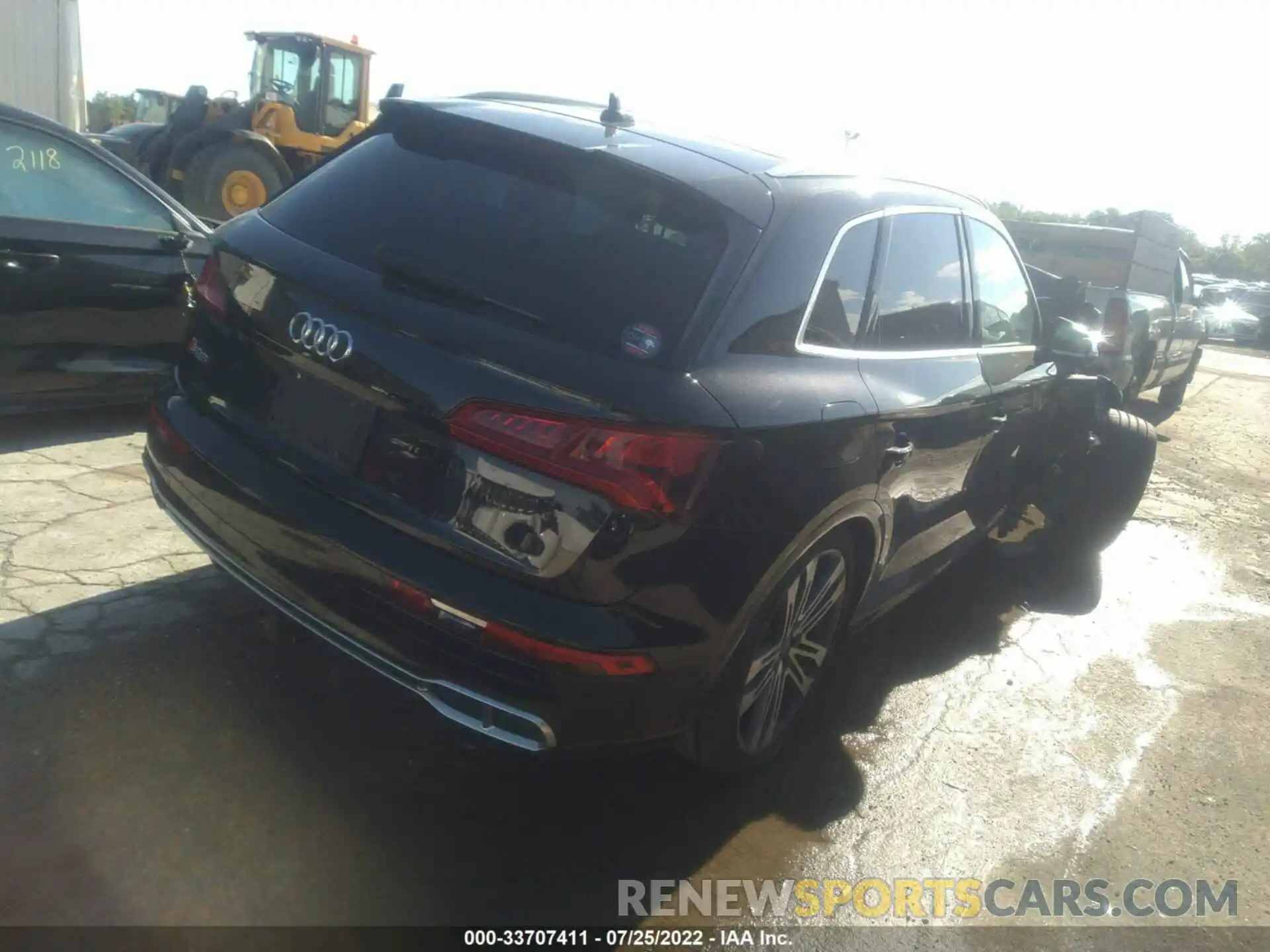 4 Photograph of a damaged car WA1B4AFY8L2040670 AUDI SQ5 2020