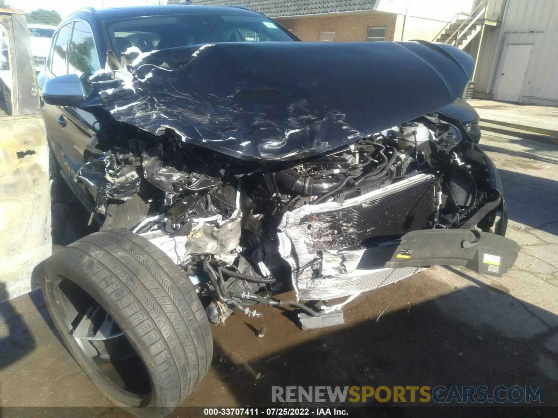 6 Photograph of a damaged car WA1B4AFY8L2040670 AUDI SQ5 2020