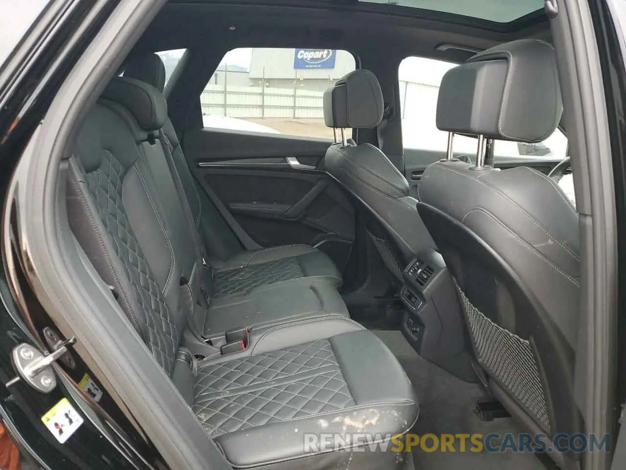11 Photograph of a damaged car WA1B4AFY8L2071546 AUDI SQ5 2020
