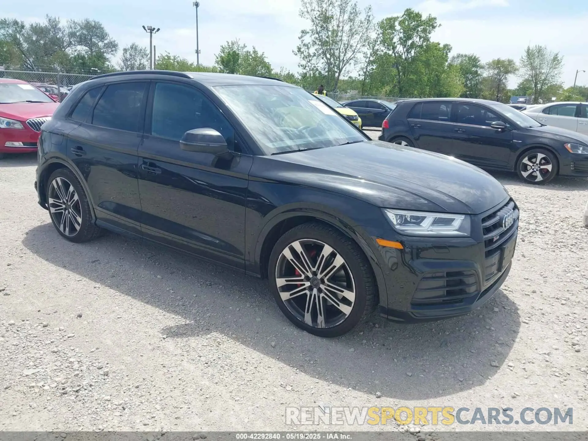 1 Photograph of a damaged car WA1B4AFY9L2041309 AUDI SQ5 2020