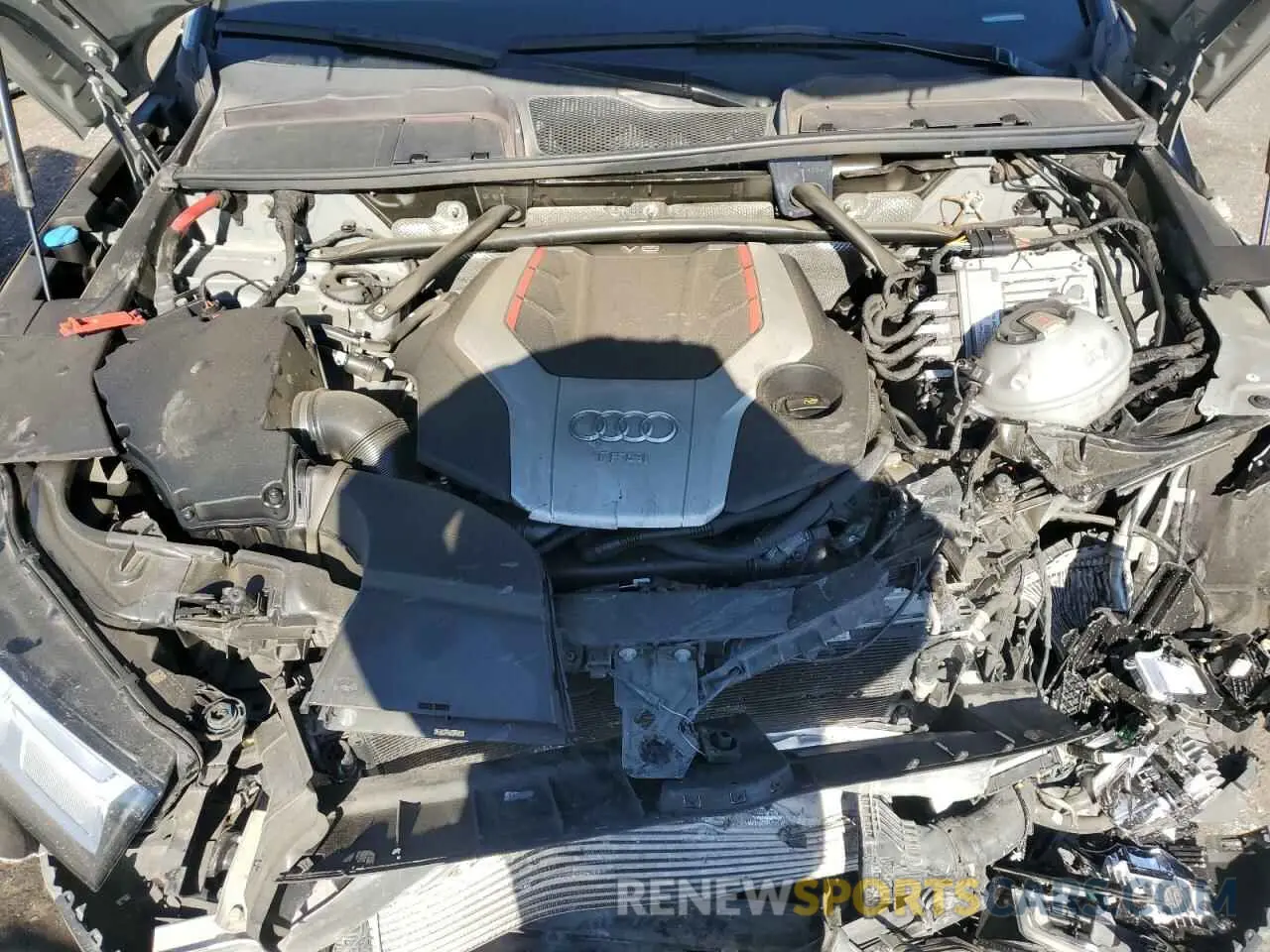 12 Photograph of a damaged car WA1B4AFY9L2123802 AUDI SQ5 2020