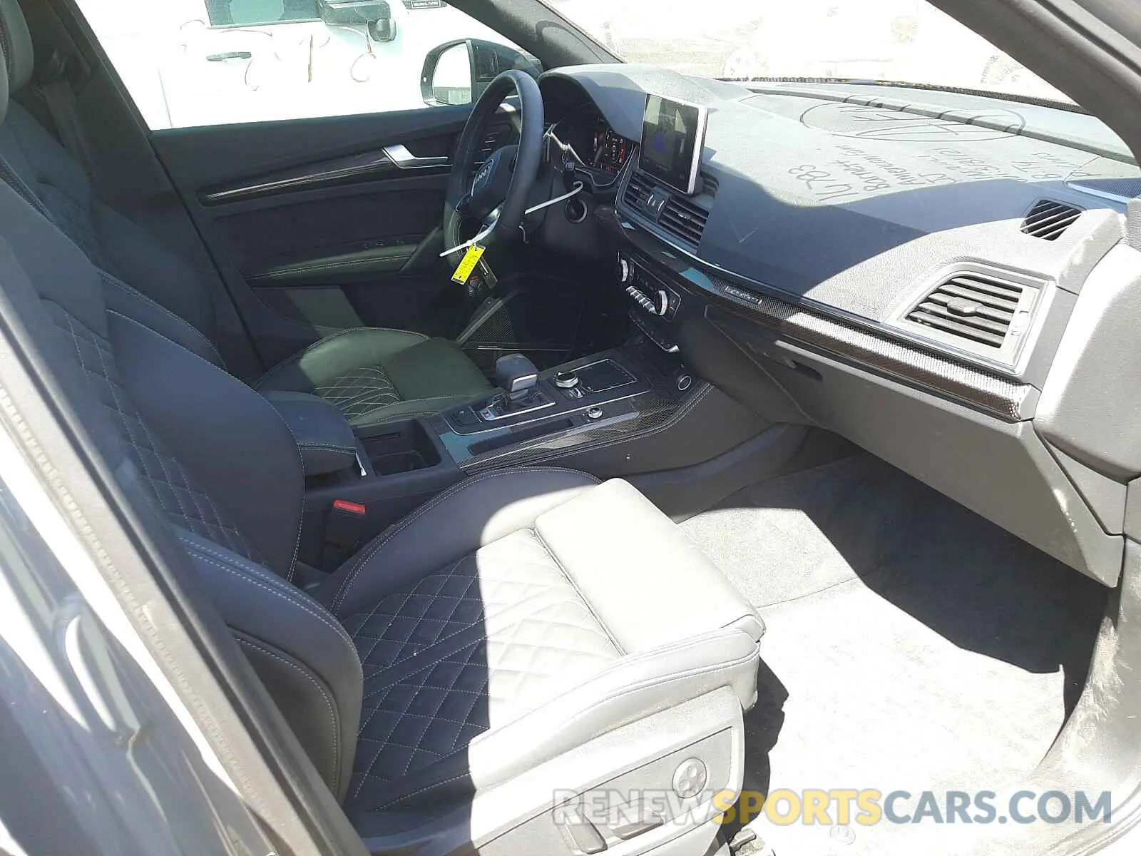 5 Photograph of a damaged car WA1B4AFY9L2125145 AUDI SQ5 2020