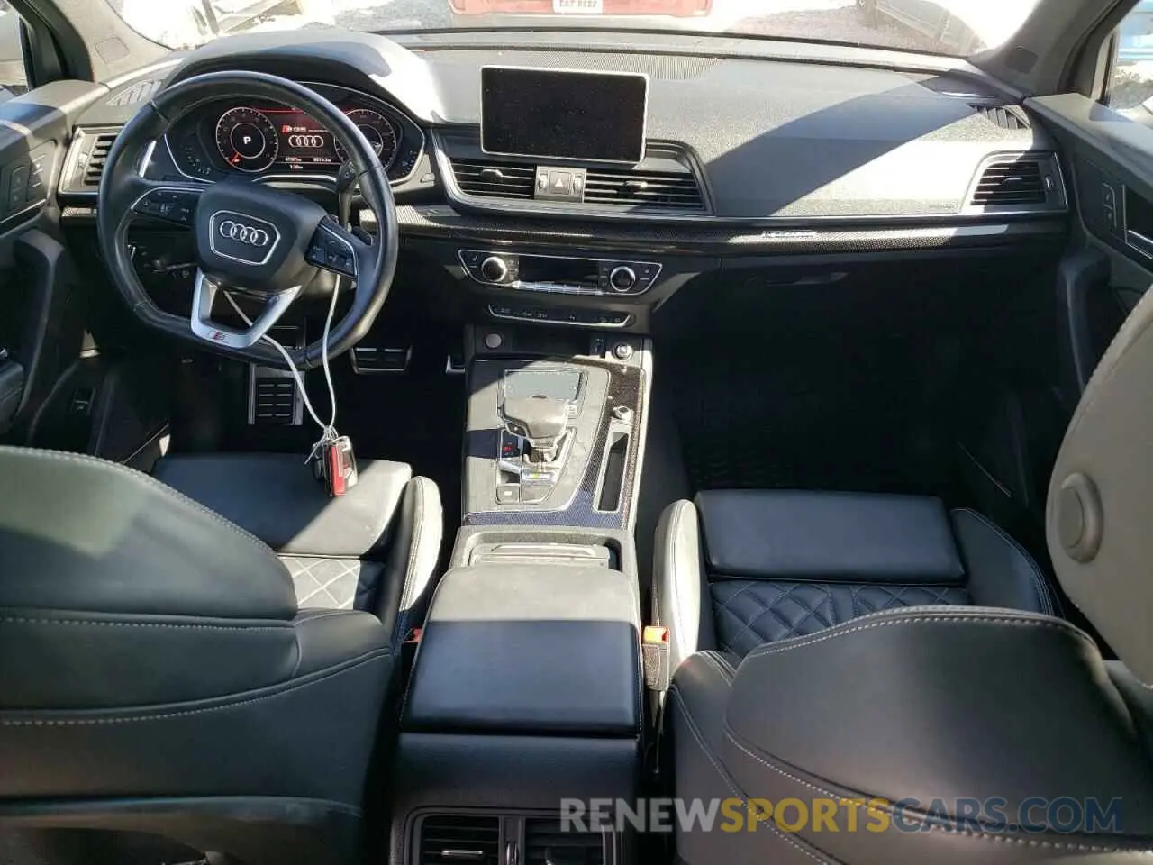 8 Photograph of a damaged car WA1B4AFYXL2094584 AUDI SQ5 2020